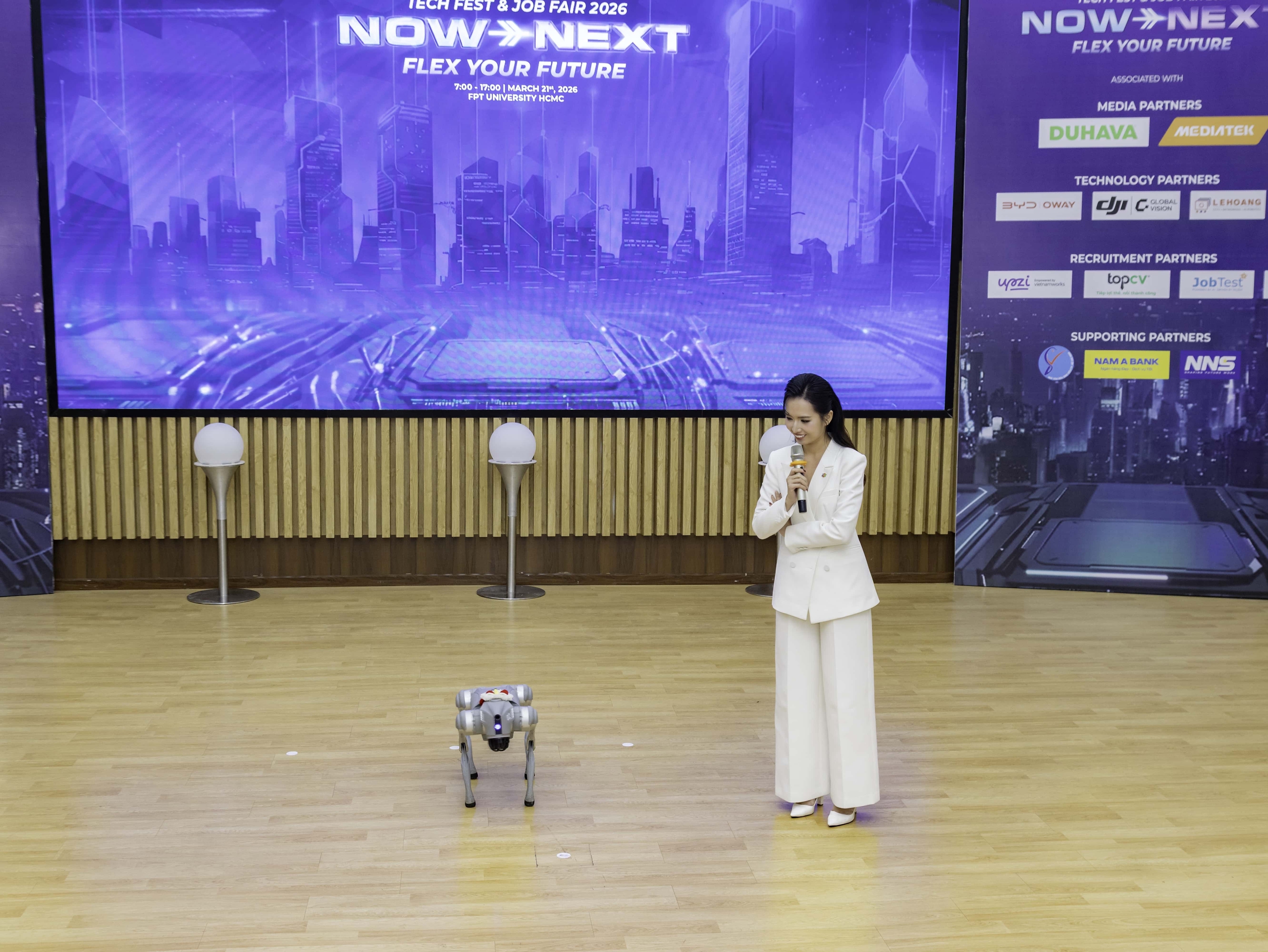 Học sinh "chạm" nghề, sinh viên "chạm" việc tại Tech Fest & Job Fair 2026 - Ảnh 3.