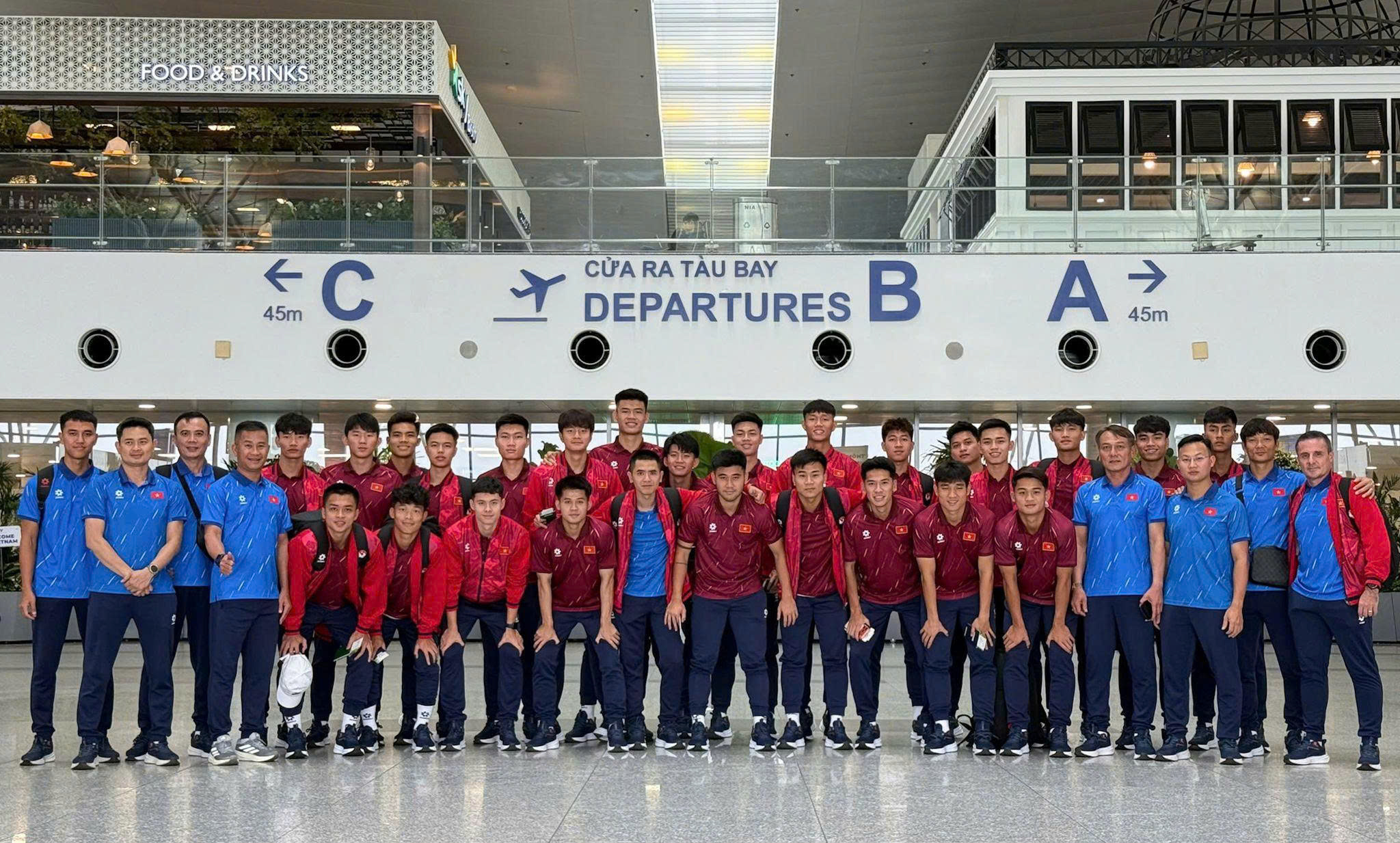 U23 Việt Nam sẵn sàng chinh phục Giải CFA Team China - Ảnh 1.
