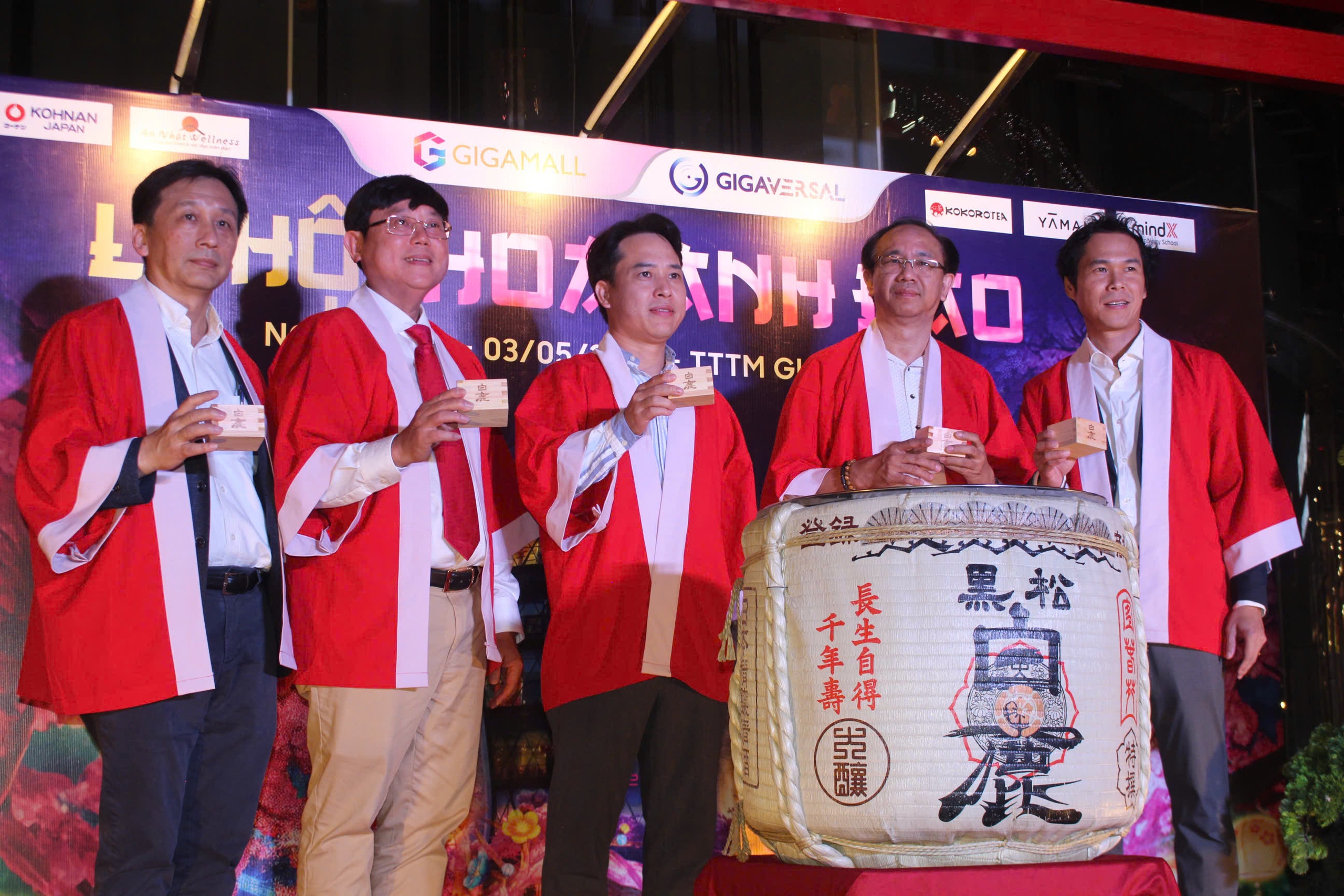 Lễ hội Hoa Anh đào, tái hiện không gian Nhật Bản độc đáo - Ảnh 7.