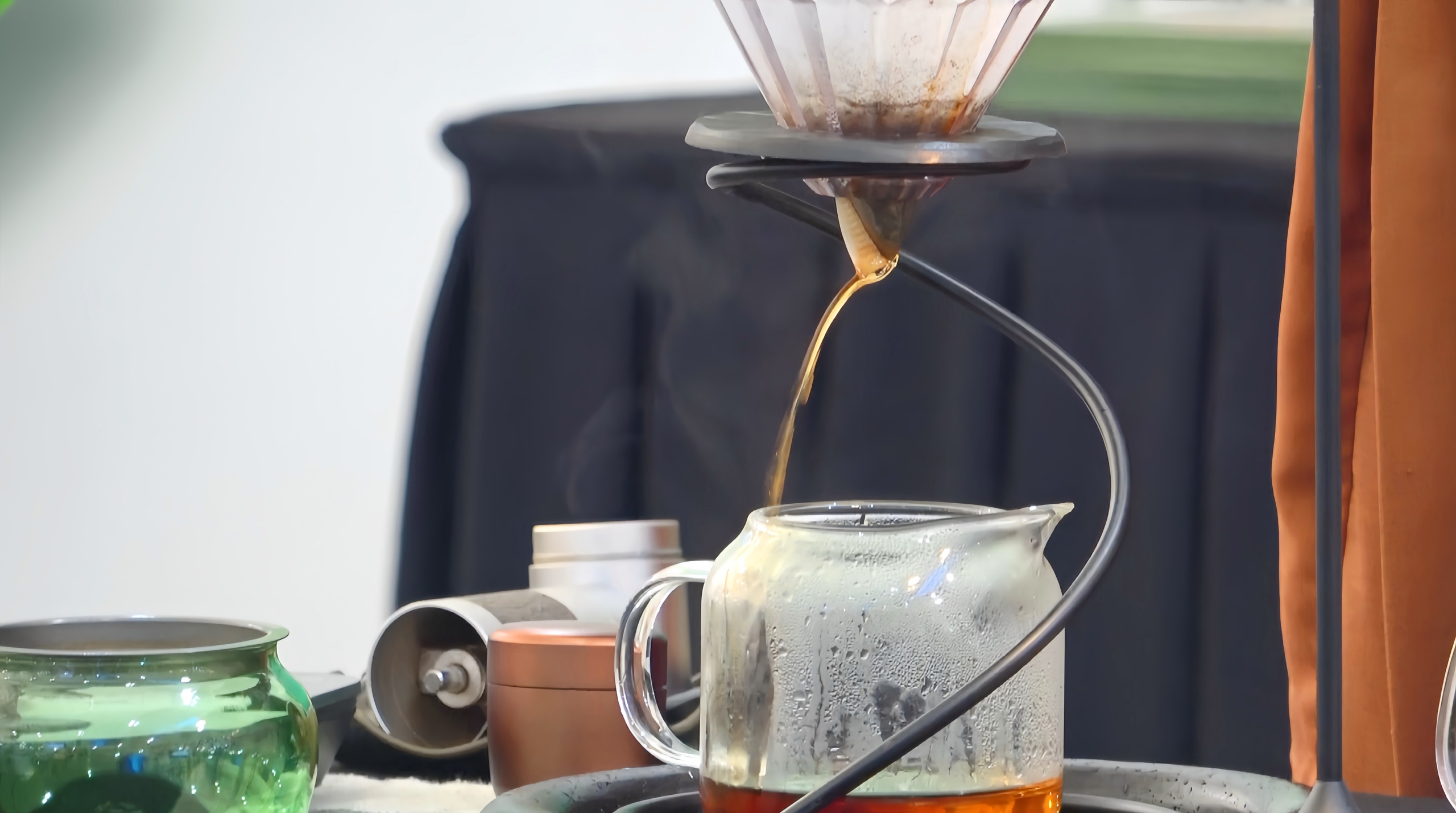 Chiếc cối xay c&agrave; ph&ecirc; v&agrave; ch&eacute;n tr&agrave; "động" của anh ch&agrave;ng 9X điển trai - Ảnh 5.