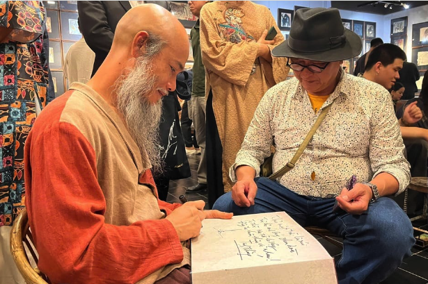 Bước vào một thế giới khác biệt của 300 tác phẩm hội họa về ngựa - Ảnh 3.