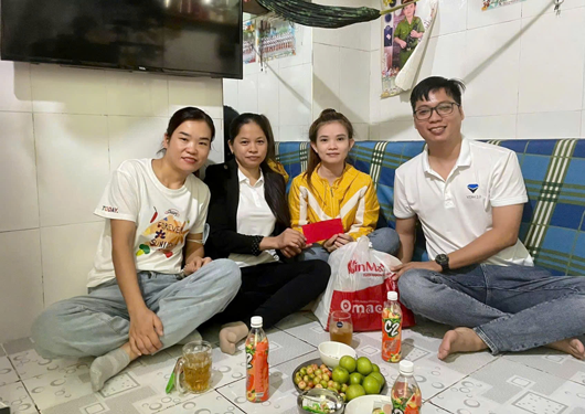 Việc kh&ocirc;ng thiếu, người vẫn kh&oacute; t&igrave;m - Ảnh 1.