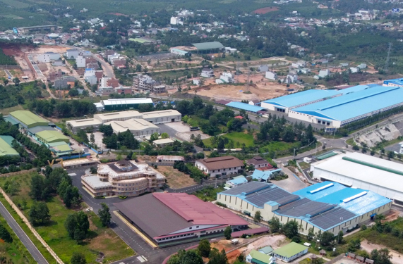 14 khu c&ocirc;ng nghiệp chờ tiếp sức - Ảnh 2.