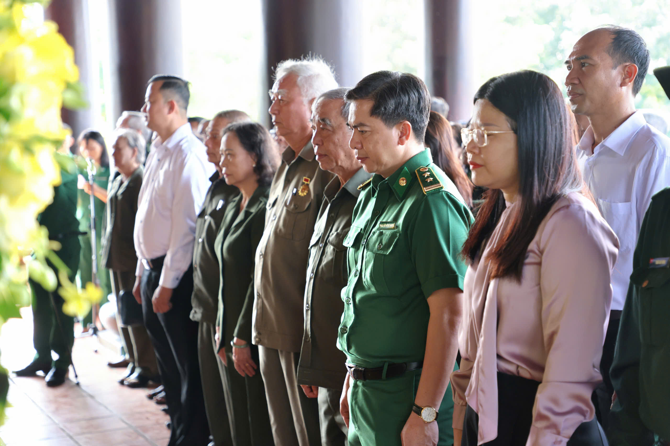 Tưởng nhớ 99 liệt sĩ Thanh niên xung phong hy sinh trên chiến trường biên giới Tây Nam - Ảnh 2.