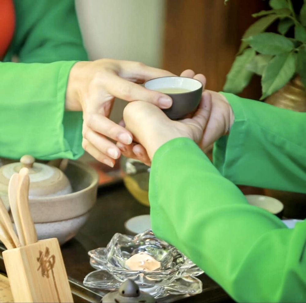 Một chén trà, một nếp người - Ảnh 2.