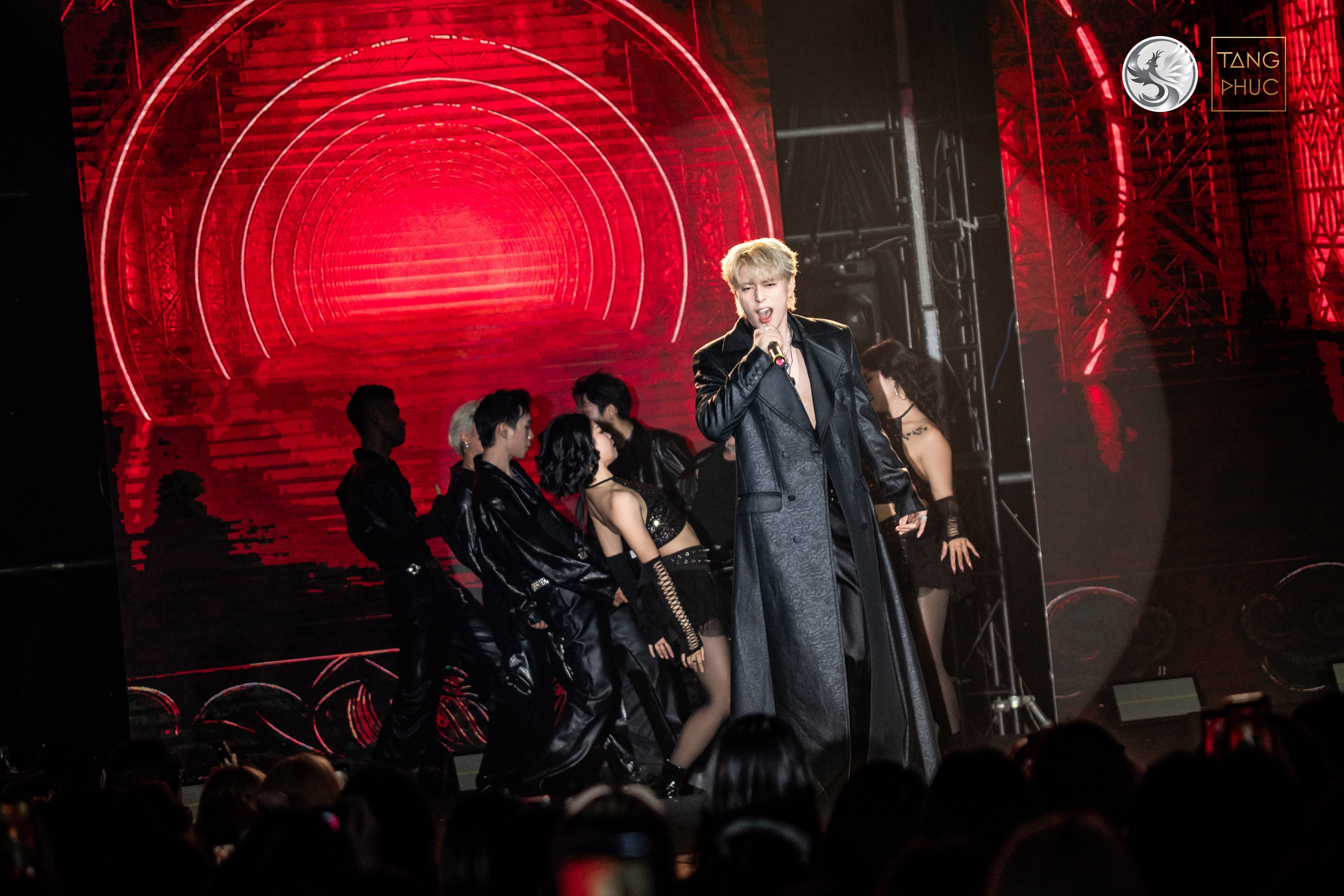 Tăng Phúc, S.T Sơn Thạch 