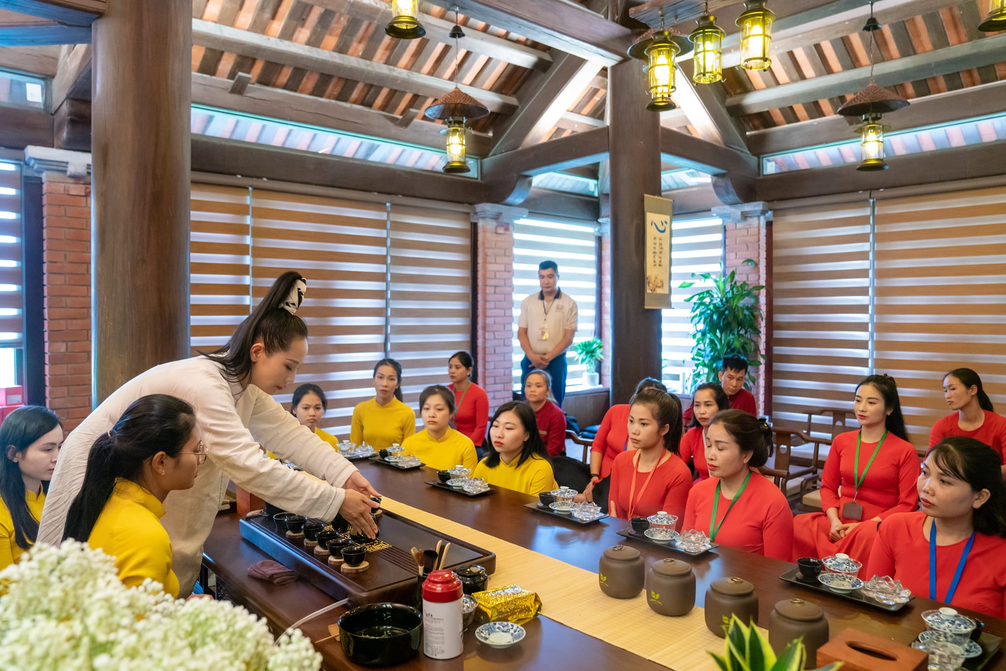 Về x&oacute;m tr&agrave; Sương Mai sống chậm - Ảnh 8.