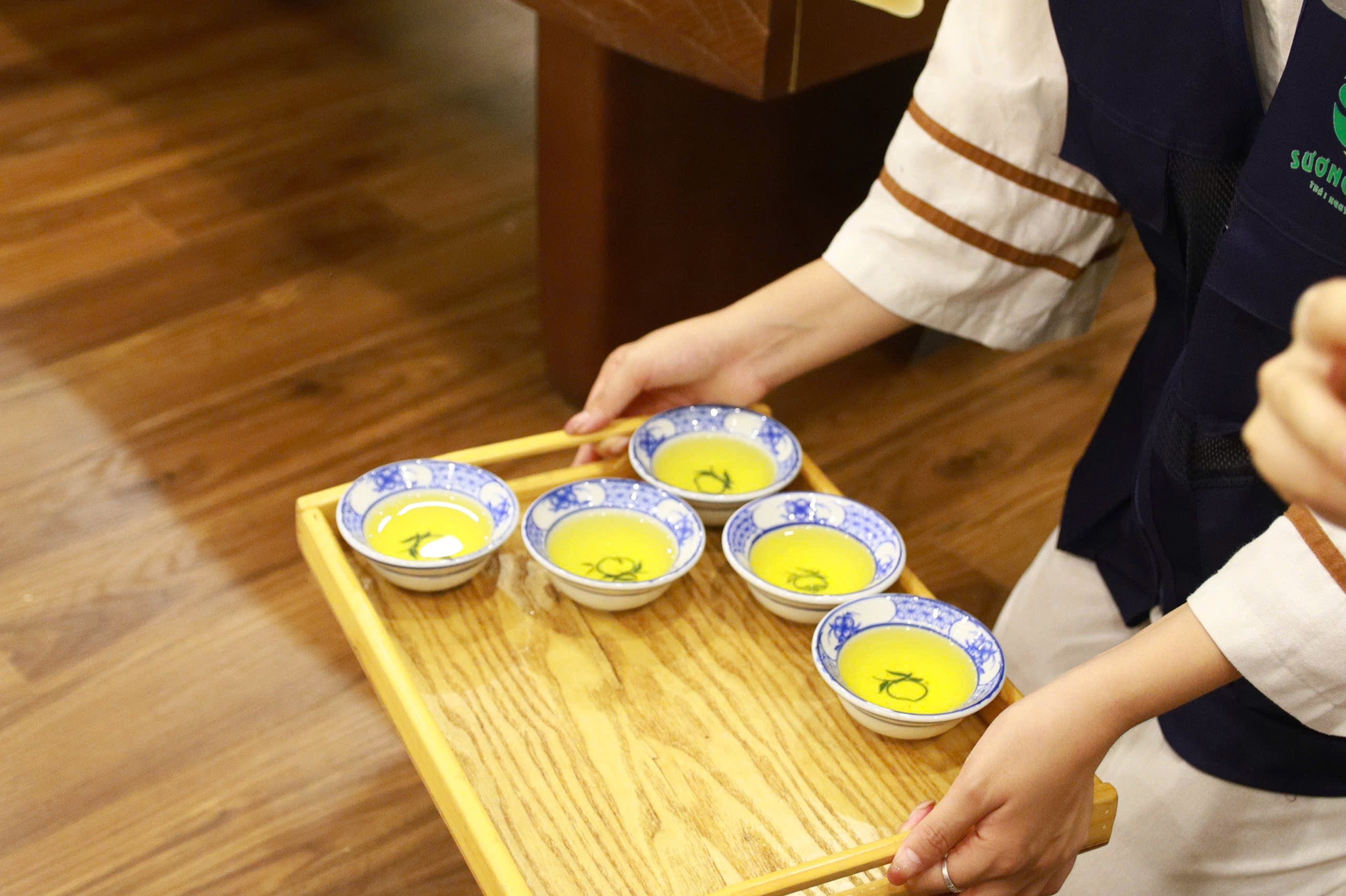 Về x&oacute;m tr&agrave; Sương Mai sống chậm - Ảnh 9.