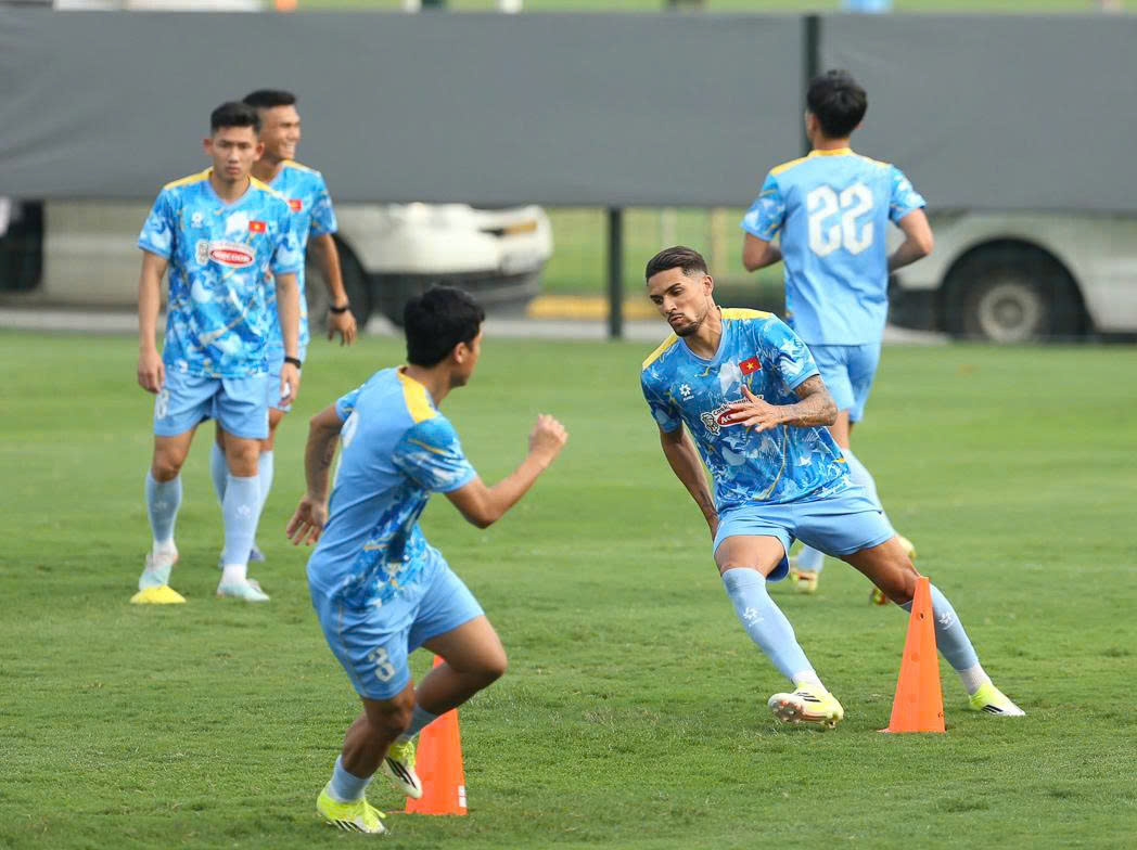 Cơ hội lọt tốp 100 FIFA trở lại - Ảnh 1.