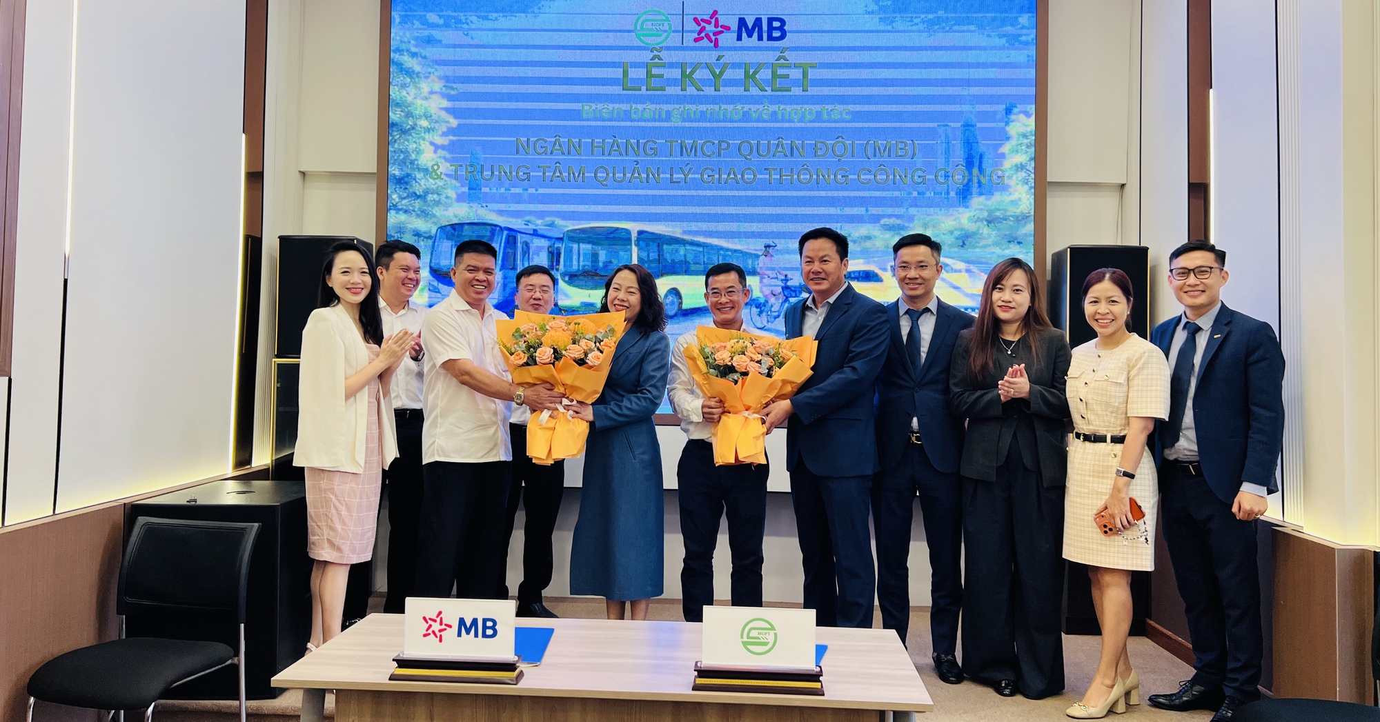 MB đồng hành cùng Sở Xây dựng TP HCM phát triển giải pháp thanh toán số trong giao thông công cộng