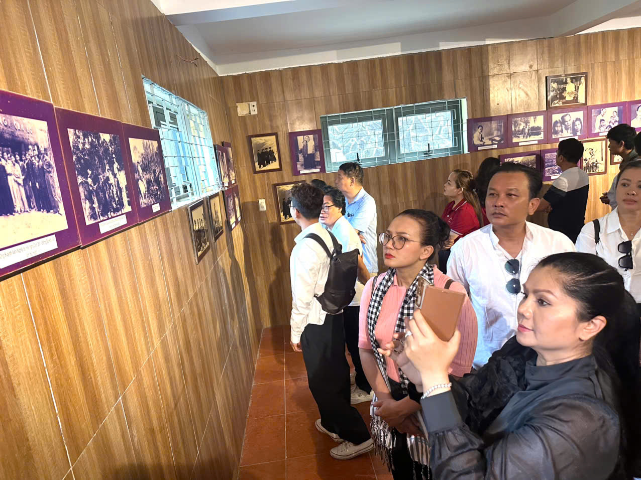 50 văn nghệ sĩ nổi tiếng về thăm Chiến khu Đ - Ảnh 3.