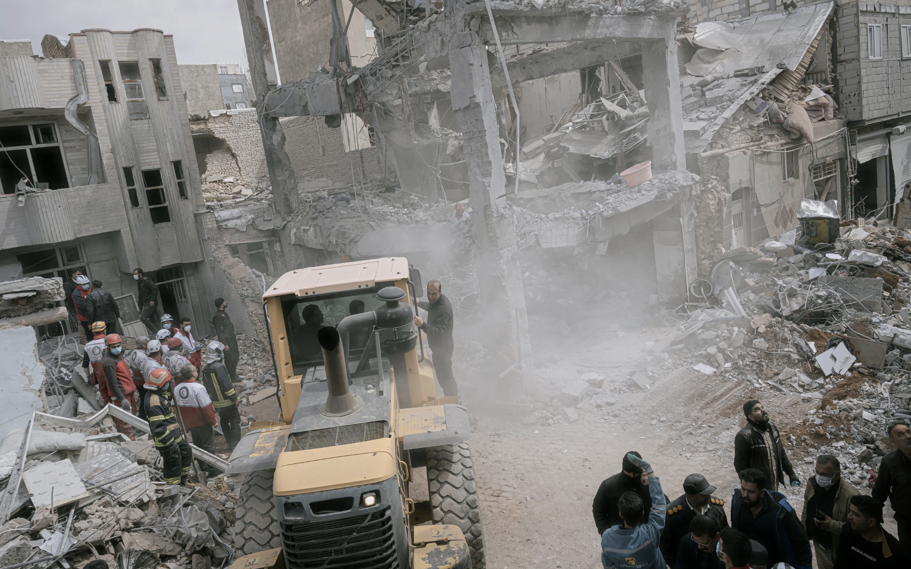 Điểm n&oacute;ng xung đột ng&agrave;y 26-3: Hơn 30 nước b&agrave;n chuyện Hormuz, c&oacute; nước muốn d&ugrave;ng vũ lực - Ảnh 2.