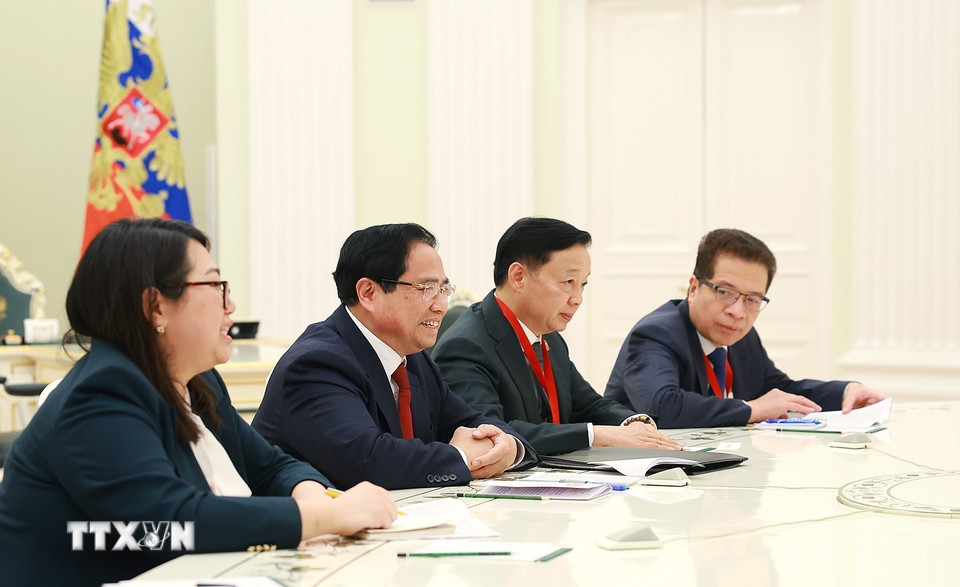 Thủ tướng Phạm Minh Ch&iacute;nh hội kiến Tổng thống Nga Vladimir Putin - Ảnh 5.