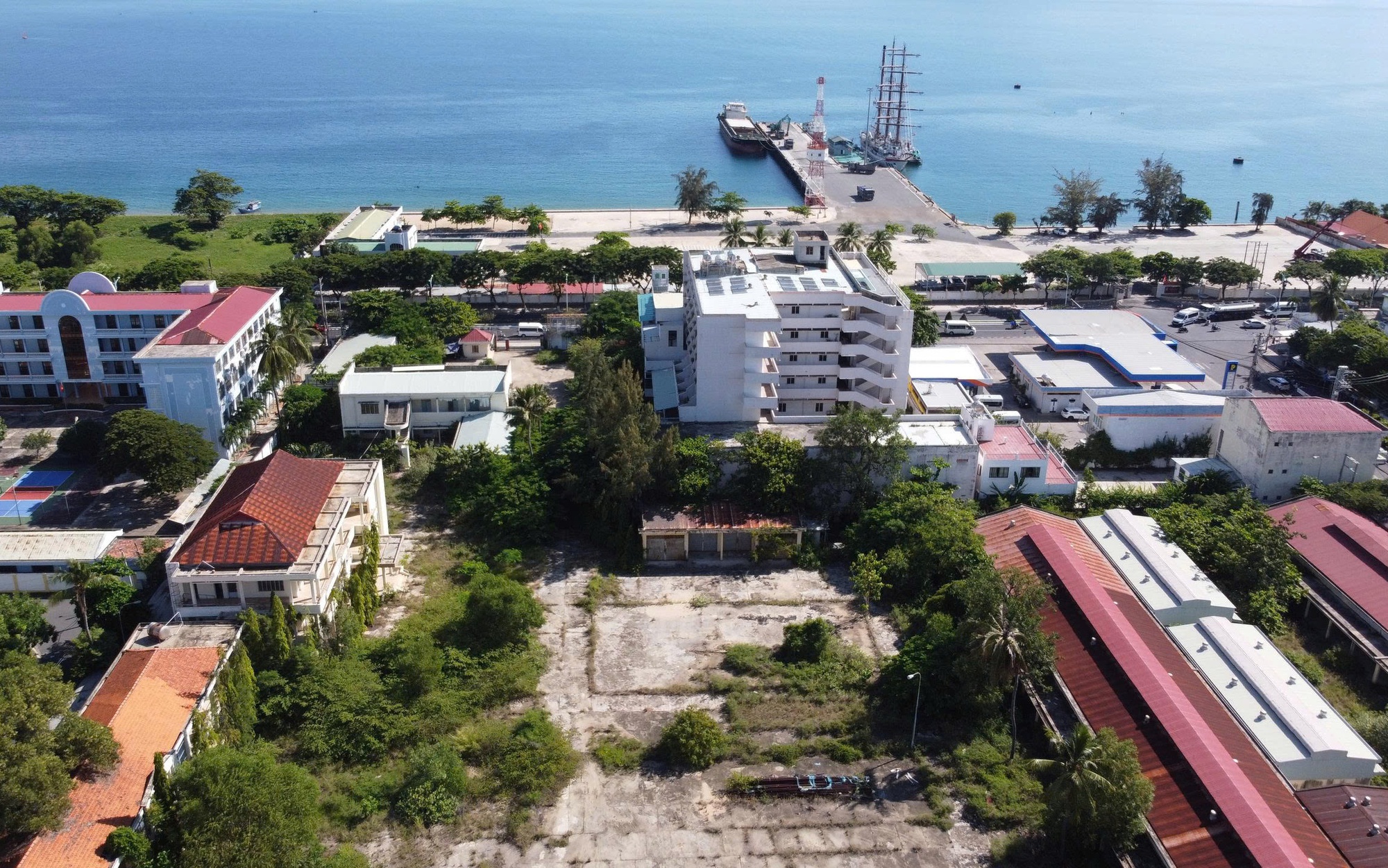 Kh&aacute;nh H&ograve;a: 105 nh&agrave; đất c&ocirc;ng cần định gi&aacute; - Ảnh 2.