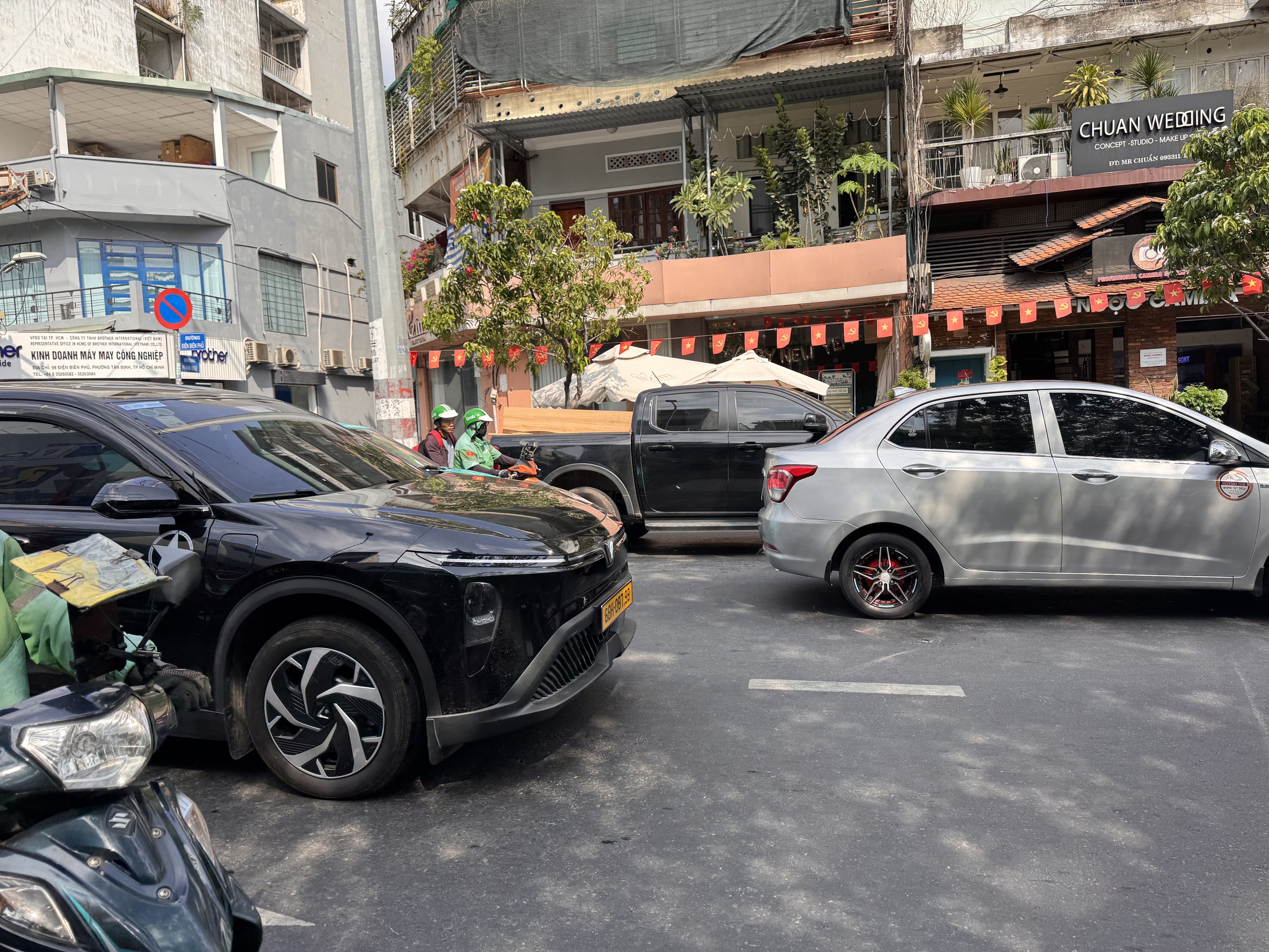 Thị trường xe bán tải ế ẩm năm 2026: Lo lắng của chủ xe Trước quy định mới - Ảnh 1. Thị trường xe bán tải ế ẩm năm 2026: Lo lắng của chủ xe Trước quy định mới - Ảnh 1.