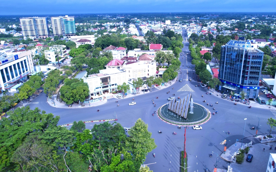 Ông Lê Văn Hẳn tái đắc cử Chủ tịch UBND tỉnh Tây Ninh nhiệm kỳ 2026 - 2031 - Ảnh 3. Ông Lê Văn Hẳn tái đắc cử Chủ tịch UBND tỉnh Tây Ninh nhiệm kỳ 2026 - 2031 - Ảnh 3.