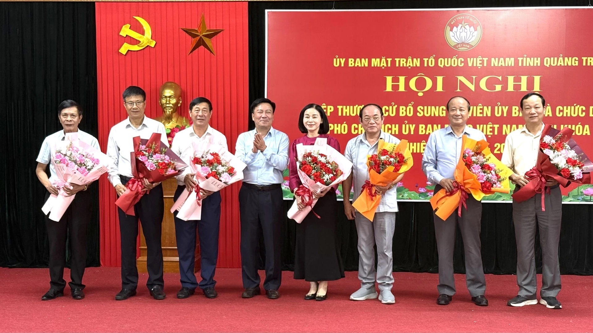 Trần Thị Thu được cử làm Phó Chủ tịch MTTQ tỉnh Quảng Trị nhiệm kỳ 2025 - 2030 - Ảnh 2.