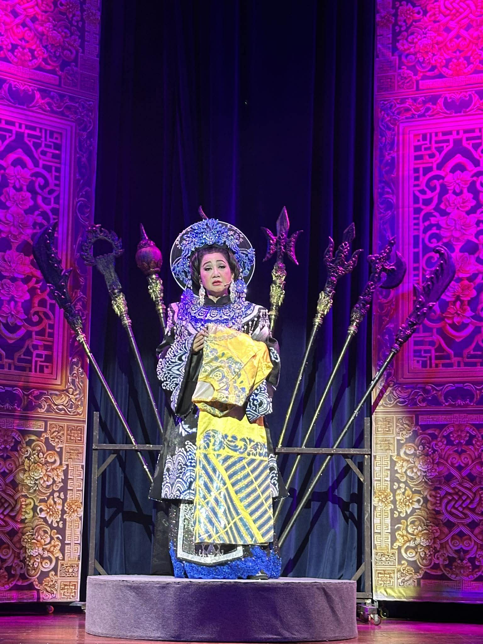 NSƯT Thanh Thanh Tâm với