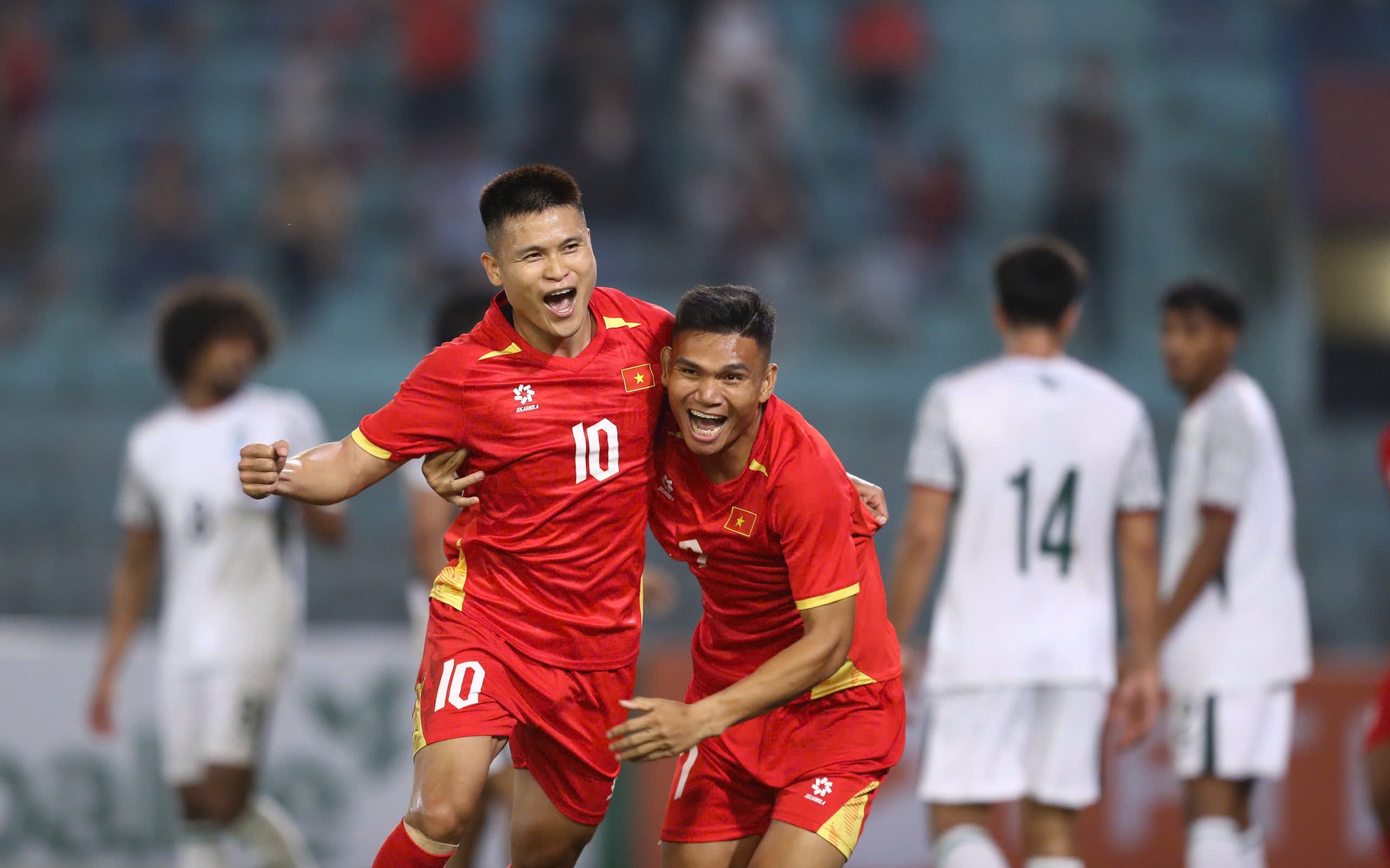 Truyền th&ocirc;ng Malaysia d&egrave; chừng tuyển Việt Nam - Ảnh 3.