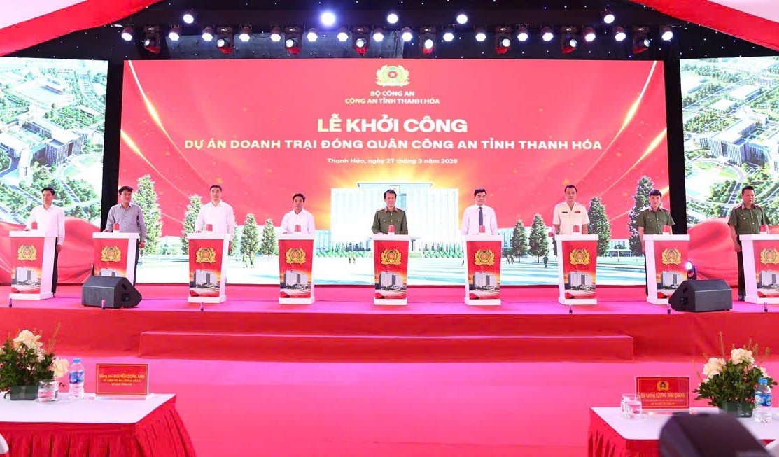 Đại tướng Lương Tam Quang dự lễ khởi công doanh trại Công an tỉnh Thanh Hóa - Ảnh 3.