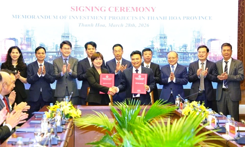 Tập đoàn FLC ký ghi nhớ đầu tư 2 dự án lớn tại thanh hóa 2026 - Ảnh 2. Tập đoàn FLC ký ghi nhớ đầu tư 2 dự án lớn tại thanh hóa 2026 - Ảnh 2.