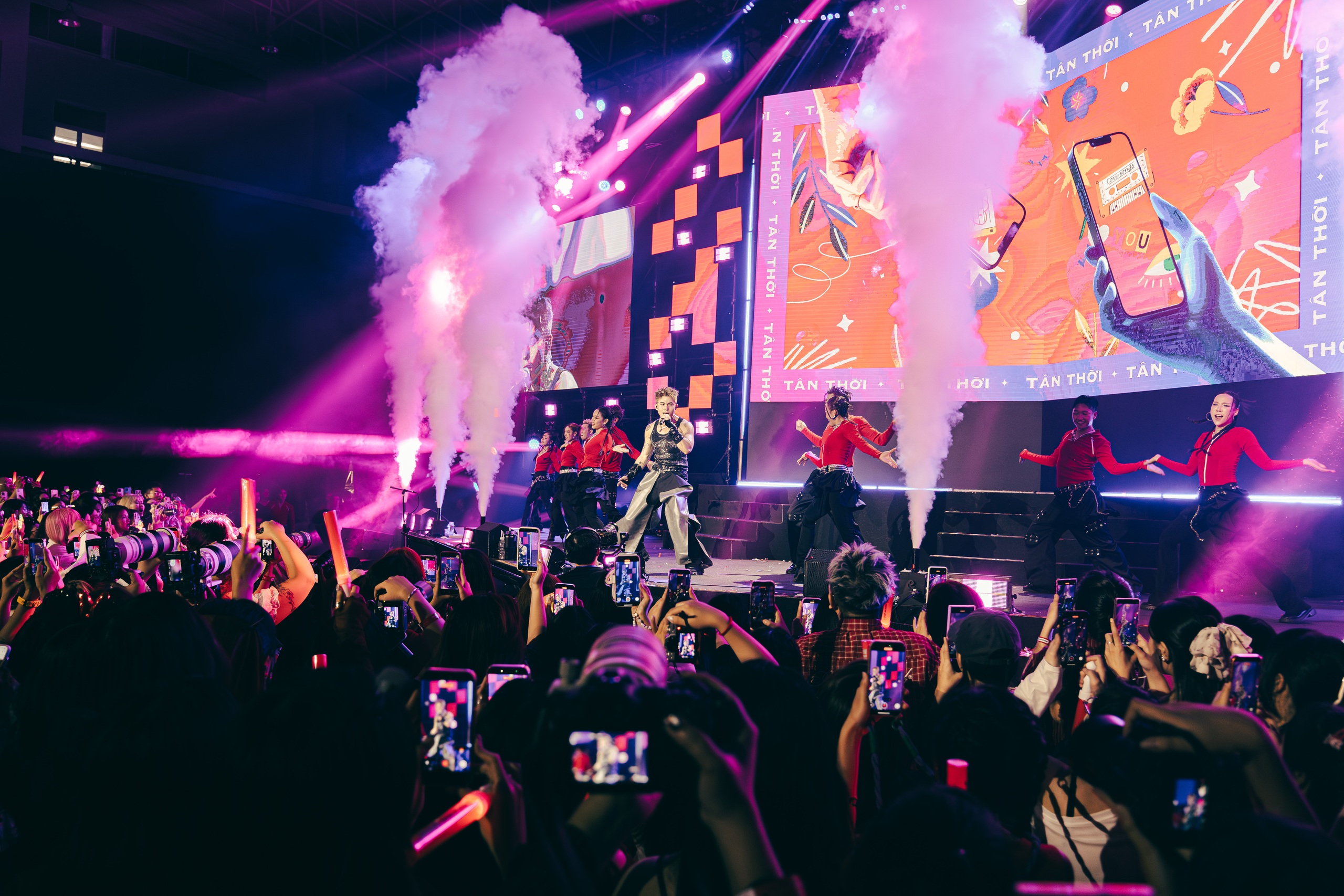 J-UNZIP: Ngày Jun Phạm nở hoa rực rỡ - Ảnh 22.