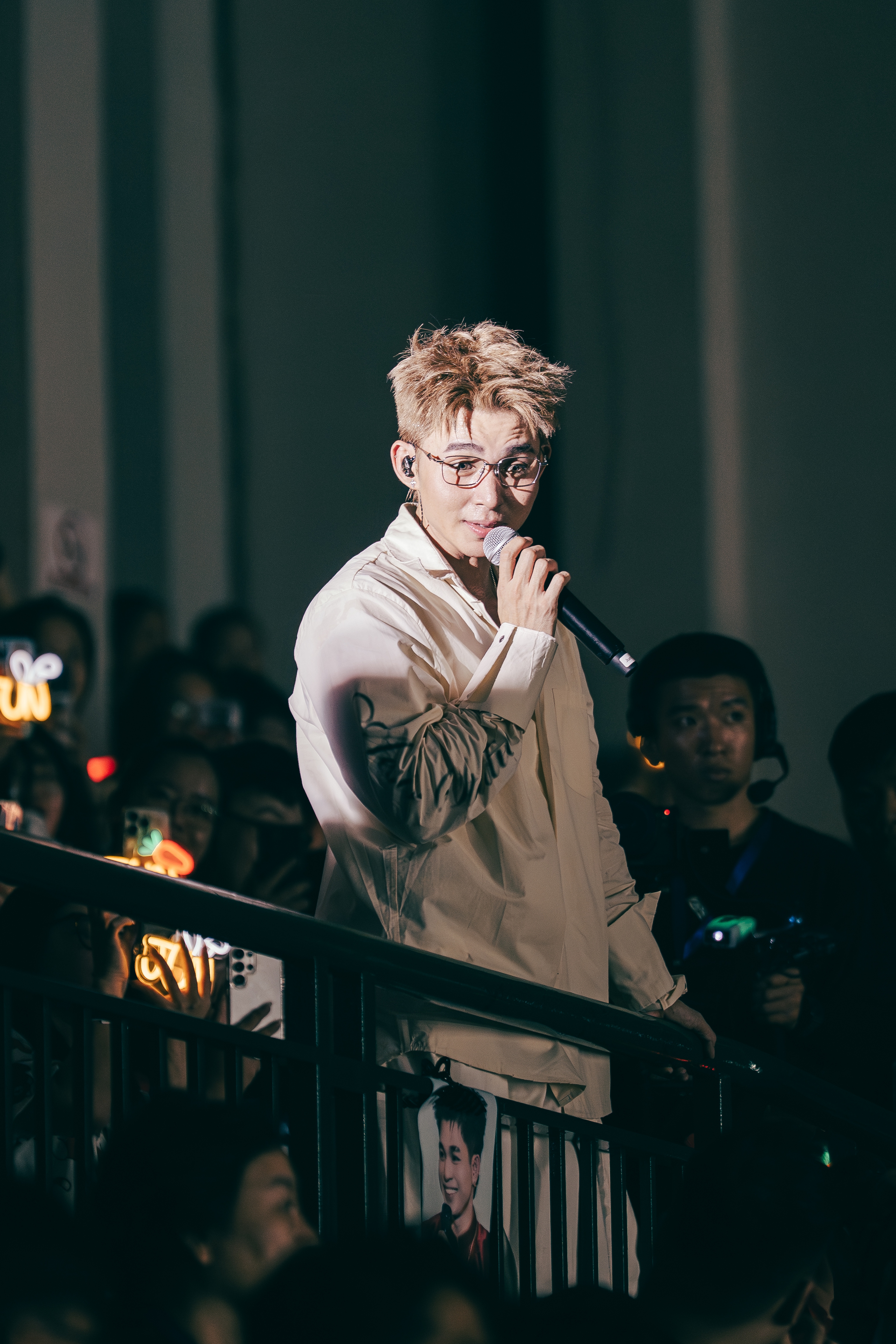 J-UNZIP: Ngày Jun Phạm nở hoa rực rỡ - Ảnh 4.