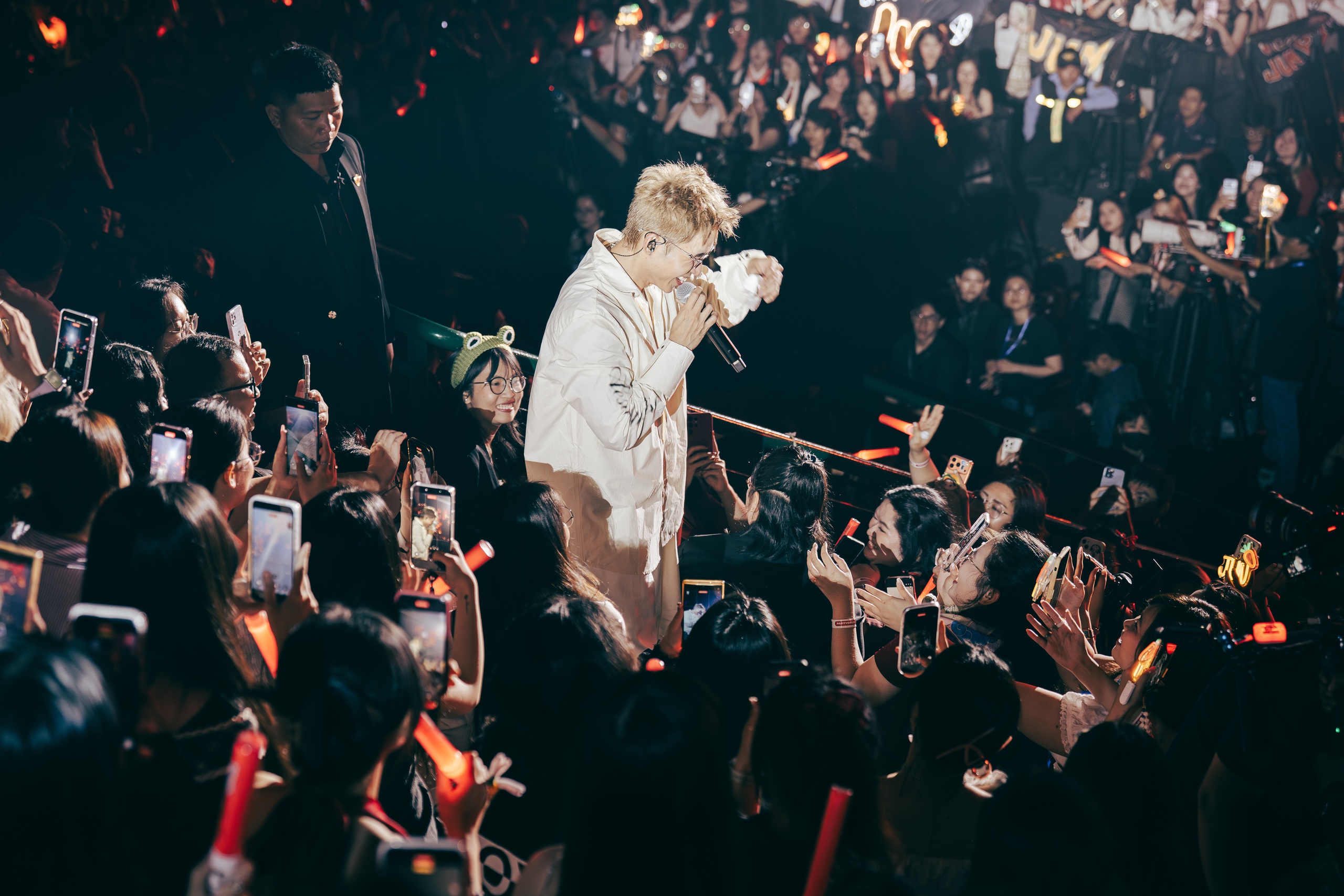 J-UNZIP: Ngày Jun Phạm nở hoa rực rỡ - Ảnh 5.