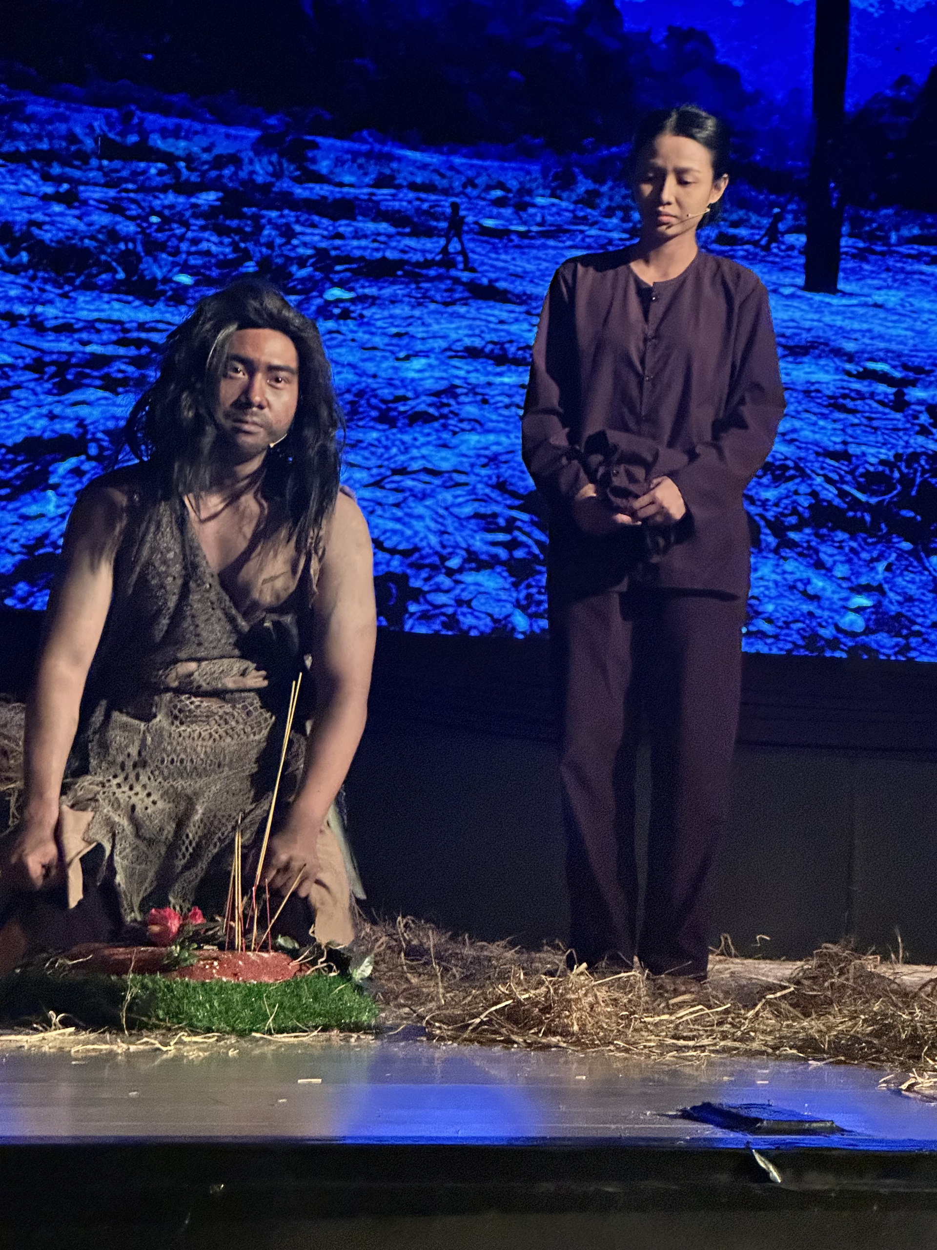 Đạo diễn Lê Quốc Nam xúc động khi học trò diễn xuất sắc vở