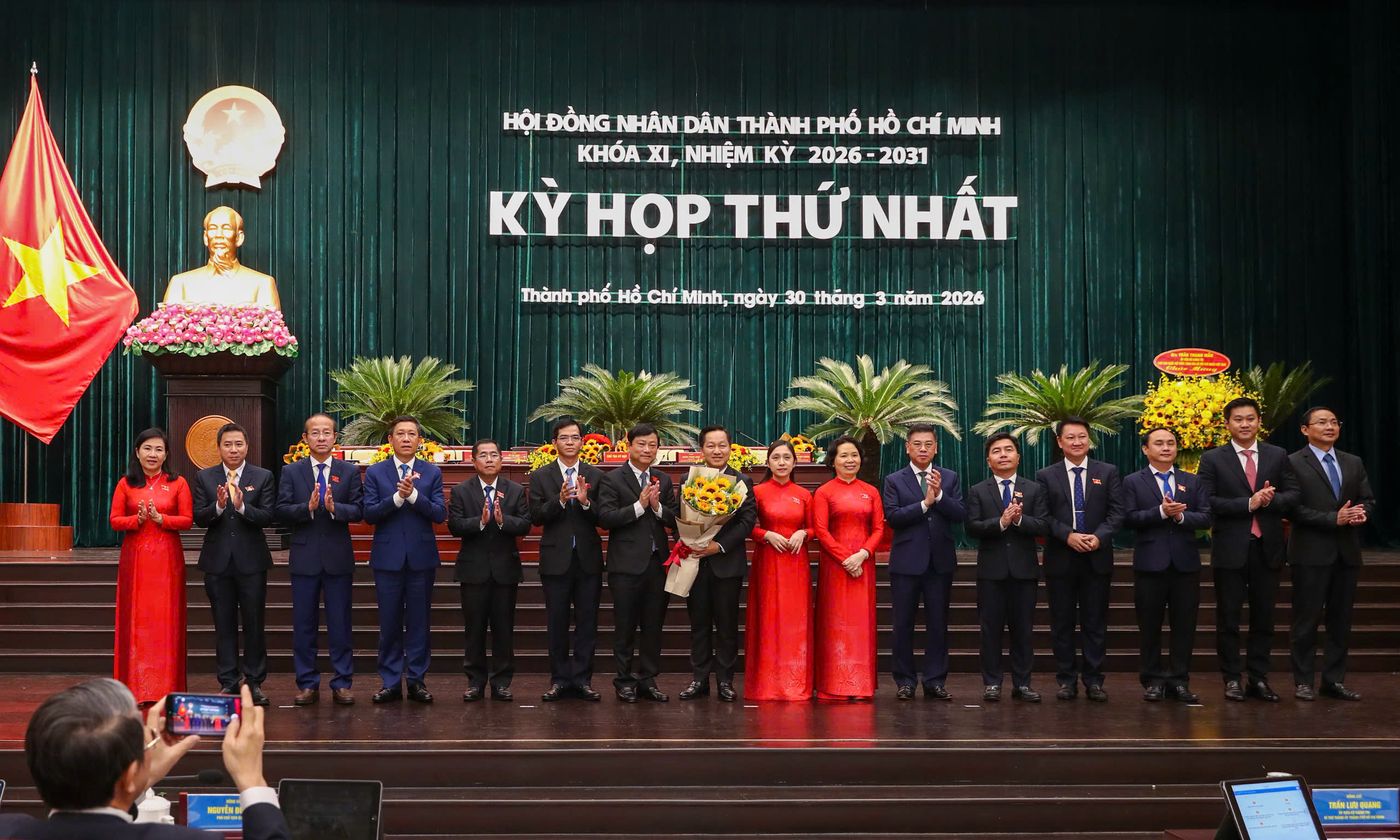 Ra mắt HĐND TPHCM - Ảnh 4.