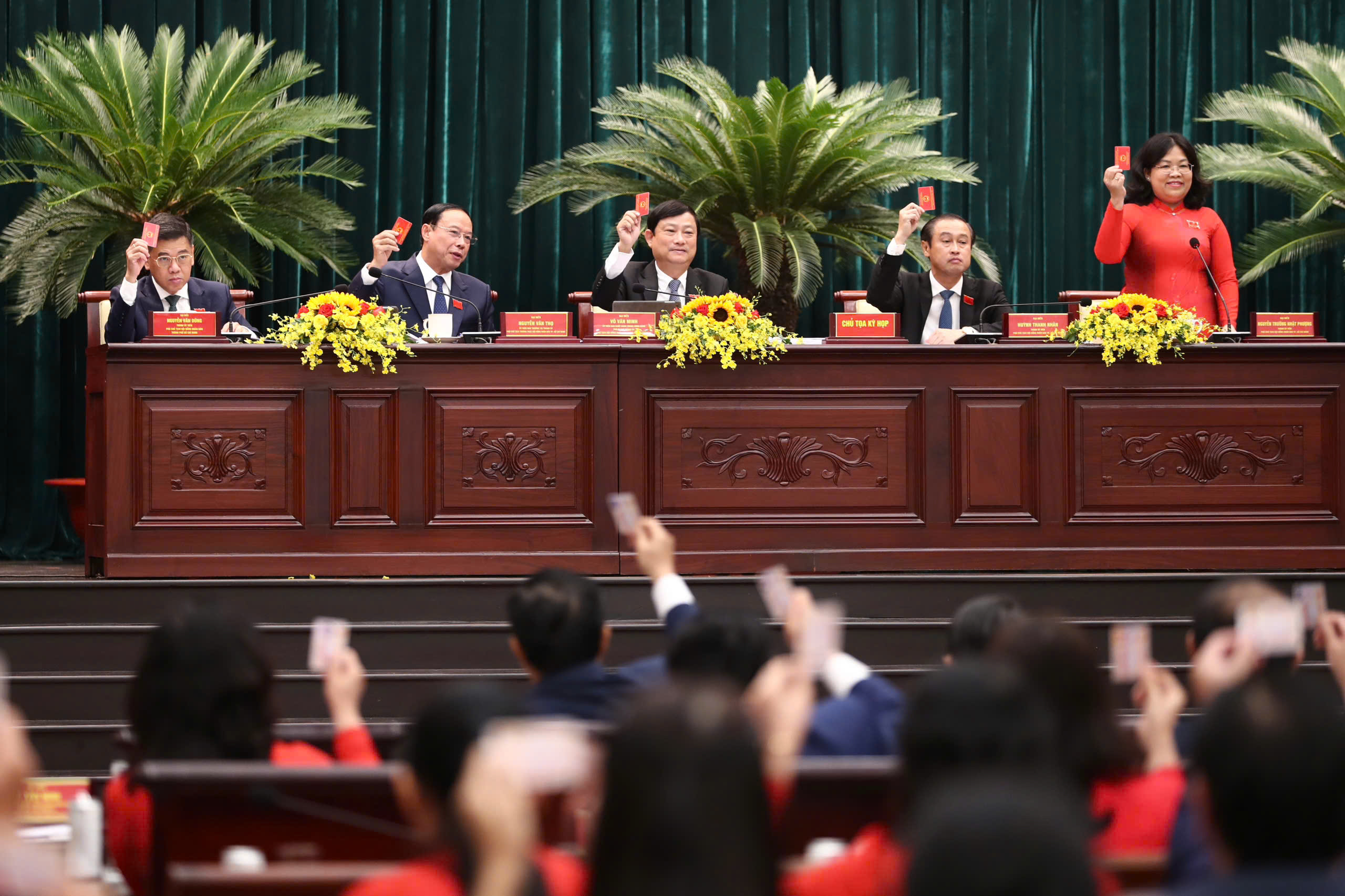 To&agrave;n cảnh kỳ họp thứ nhất HĐND TPHCM nhiệm kỳ 2026-2031 - Ảnh 9.