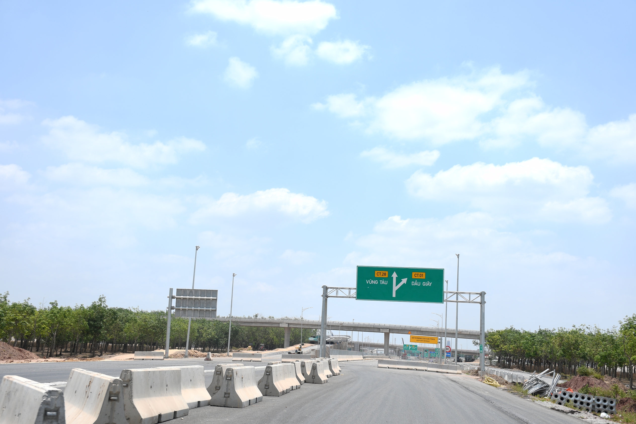 Cao tốc Biên Hòa - Vũng Tàu hoãn khai thác tạm đến tháng 4 , 2026 - Ảnh 20.