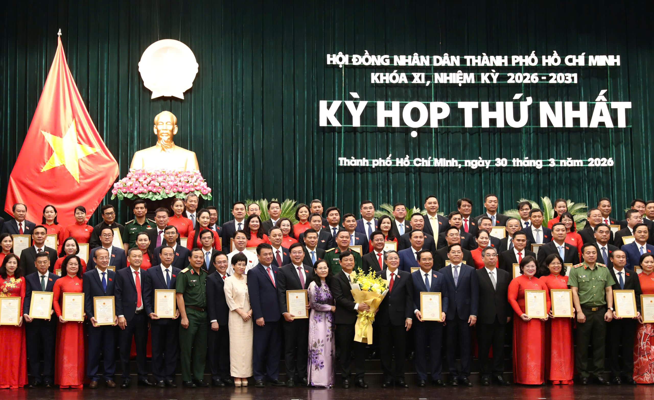 To&agrave;n cảnh kỳ họp thứ nhất HĐND TPHCM nhiệm kỳ 2026-2031 - Ảnh 12.