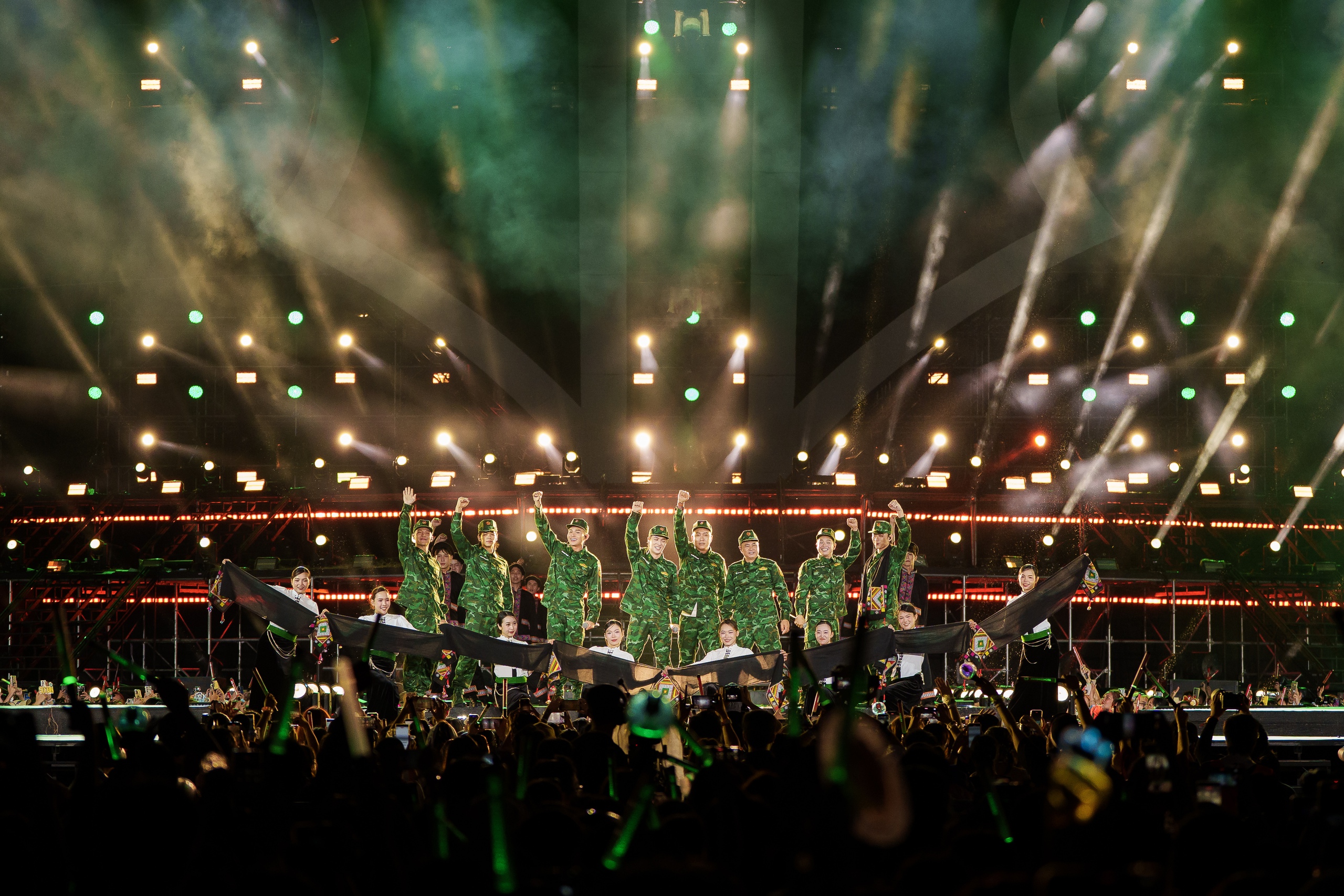 Anh trai vượt ngàn chông gai mùa 2 trở lại - Ảnh 1. Anh trai vượt ngàn chông gai mùa 2 trở lại - Ảnh 1.