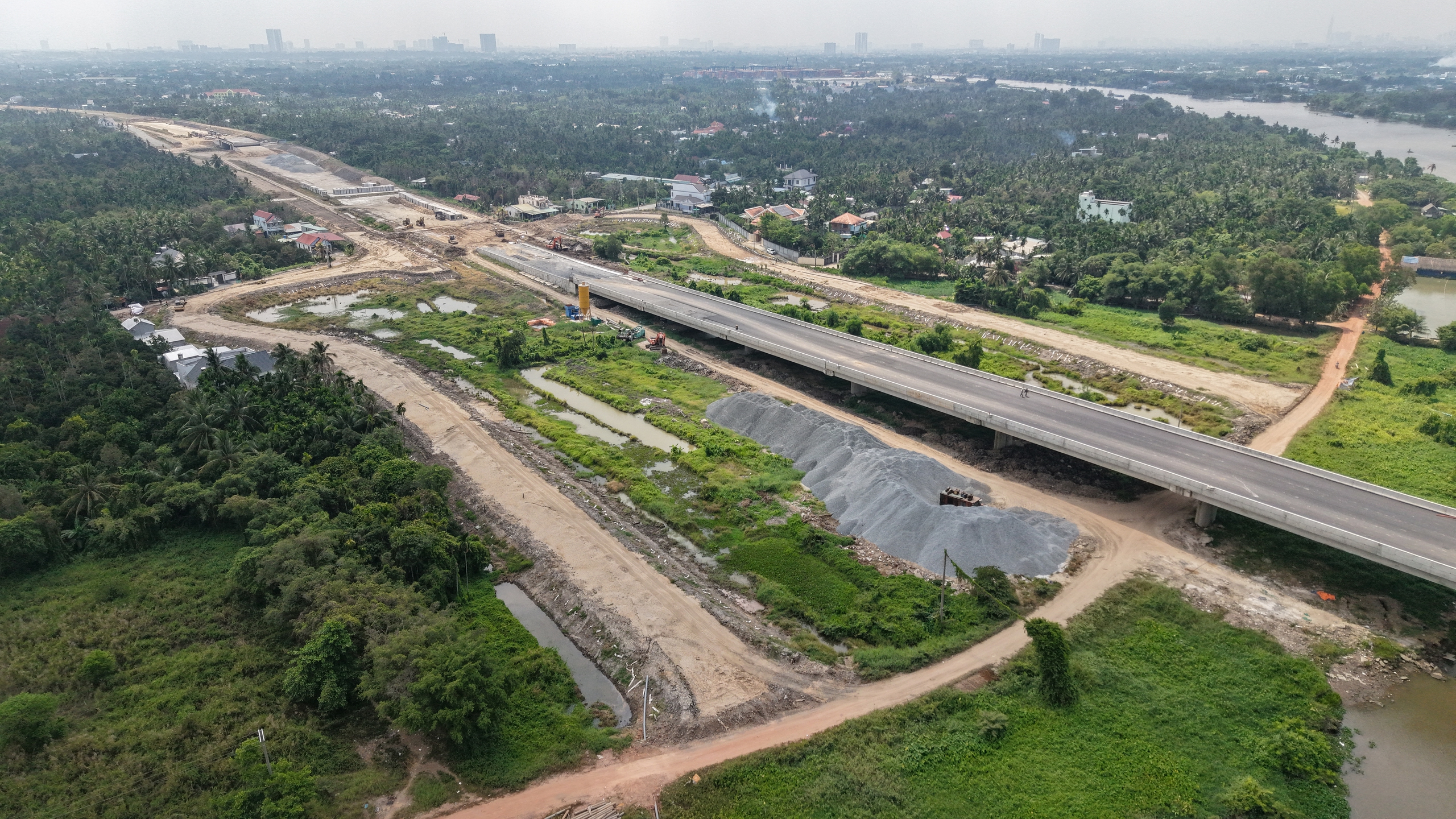 To&agrave;n cảnh c&ocirc;ng trường V&agrave;nh đai 3 TPHCM qua B&igrave;nh Dương năm 2026 - Ảnh 5.