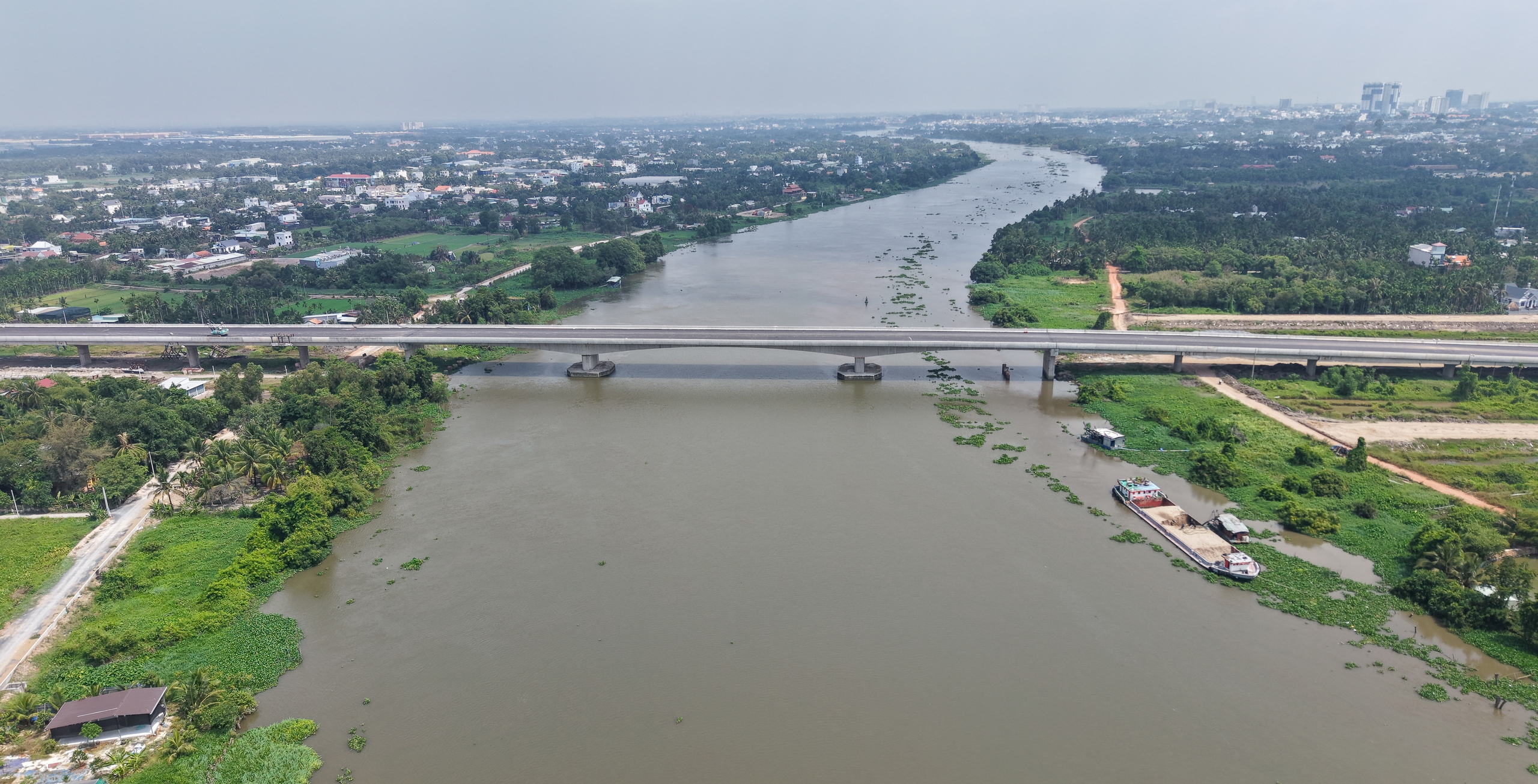 To&agrave;n cảnh c&ocirc;ng trường V&agrave;nh đai 3 TPHCM qua B&igrave;nh Dương năm 2026 - Ảnh 4.