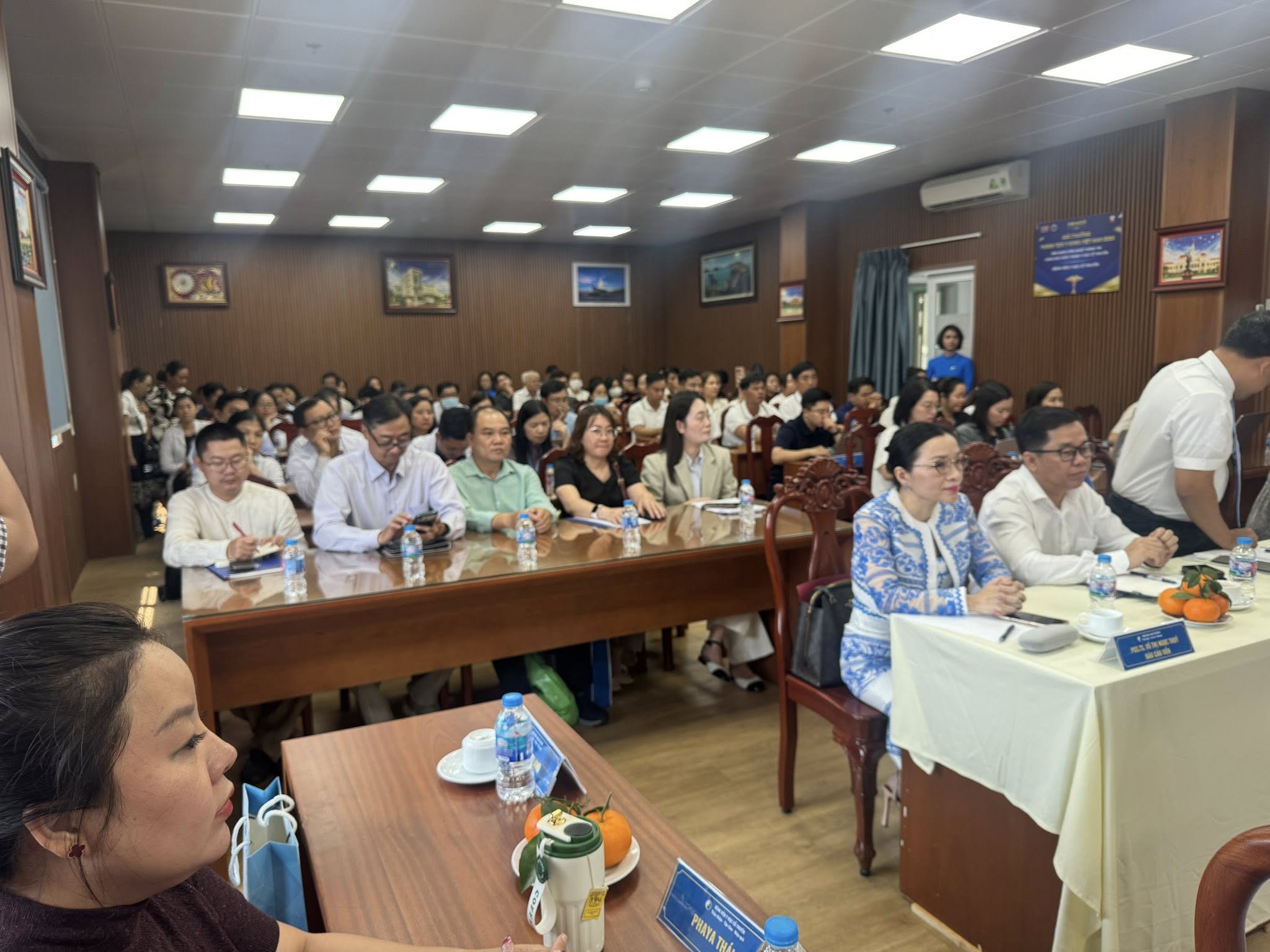 Trải nghiệm trị liệu và sản xuất thuốc để thu hút du lịch y tế - Ảnh 2.