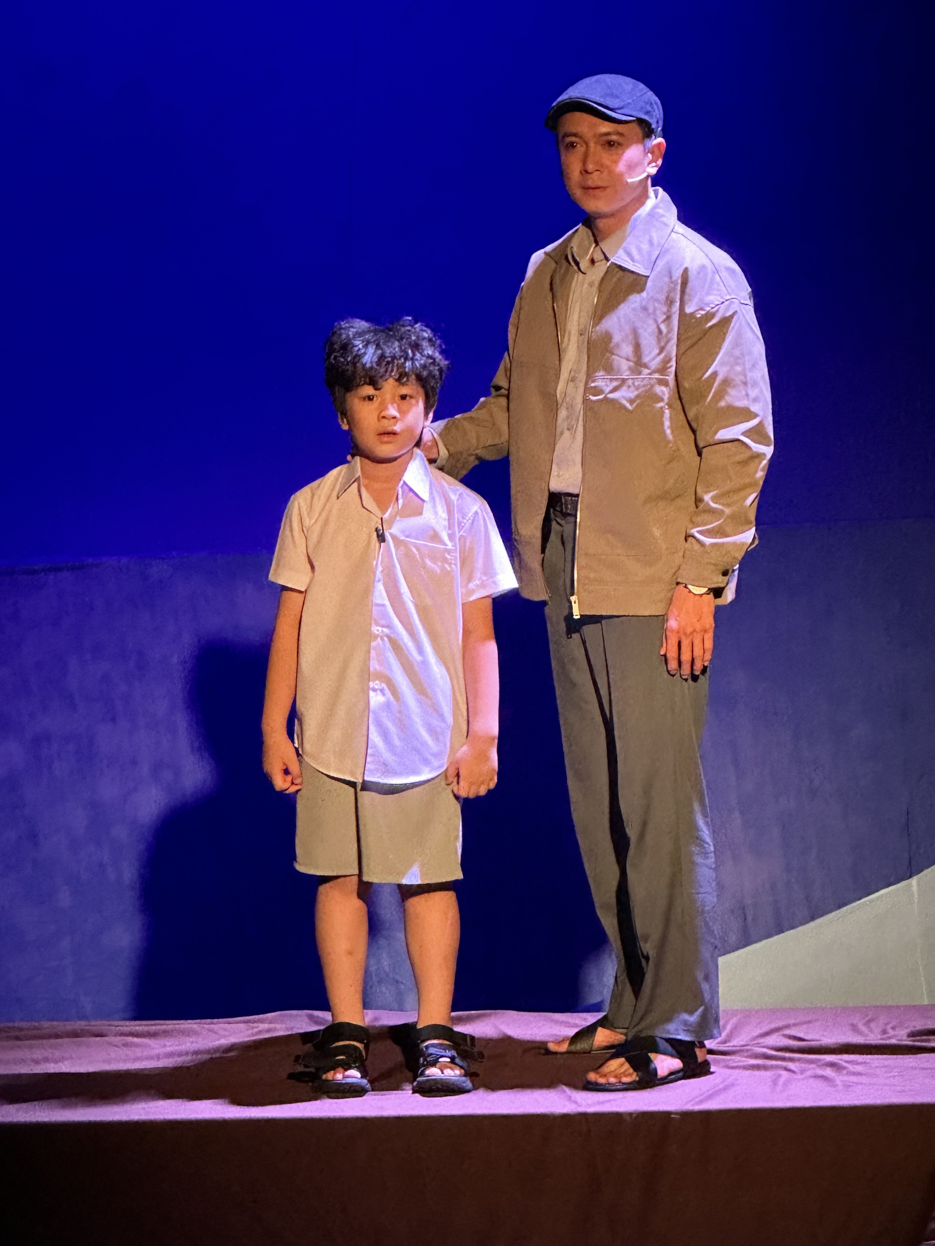 Diễn cùng Thành Lộc, Thành Khôn 