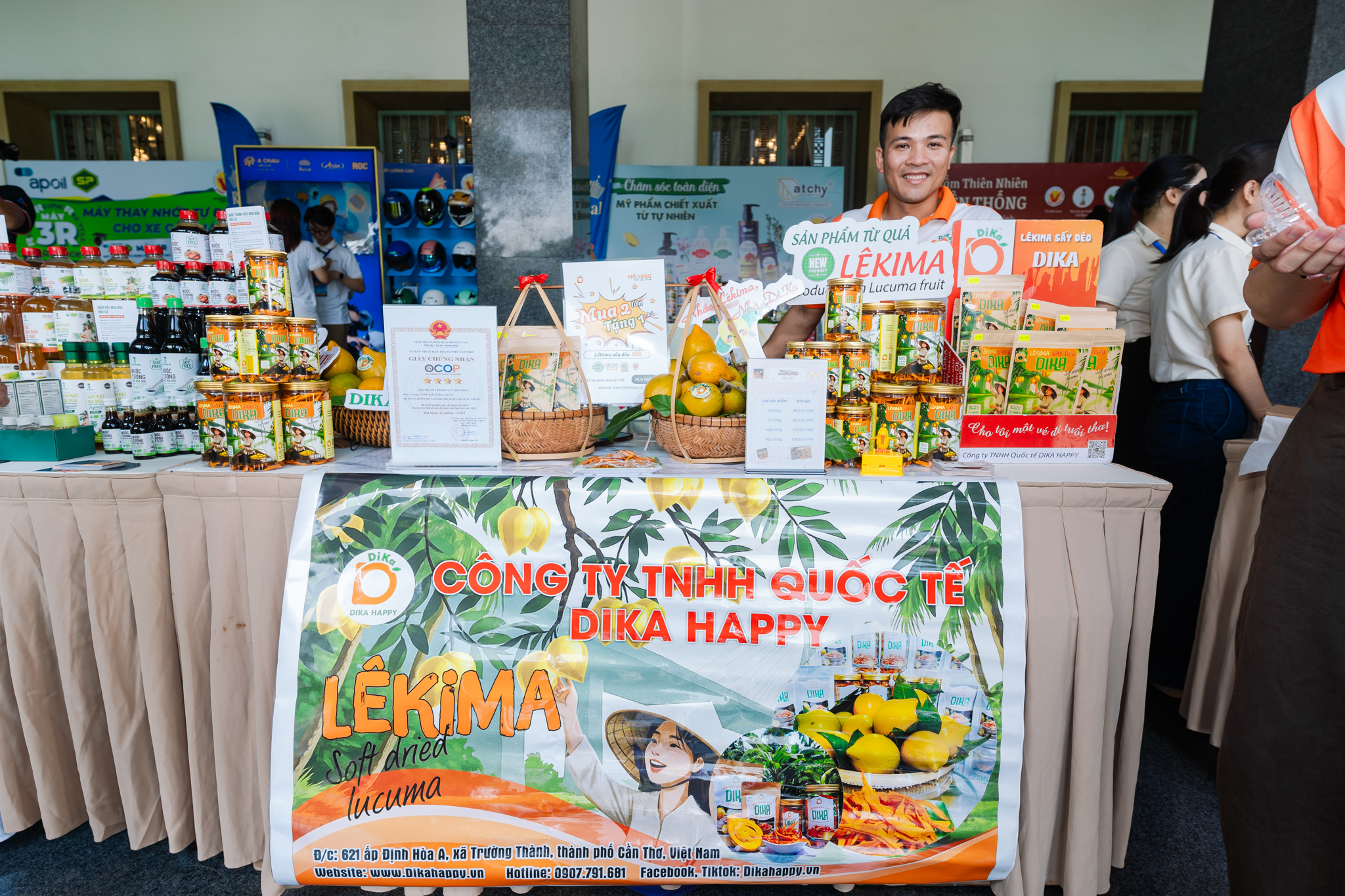 VIDEO: Lạ miệng với đặc sản từ chùm ngây và quả lê-ki-ma tại Lễ công bố Hàng Việt Nam Chất lượng cao - Ảnh 7.