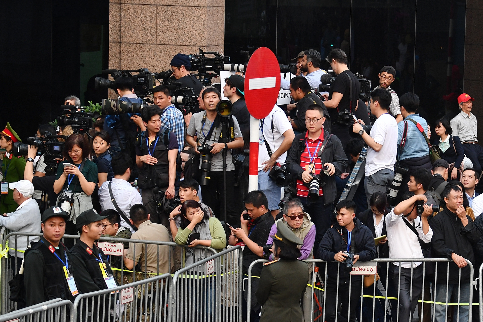 Gia hạn sử dụng Thẻ nhà báo kỳ hạn 2021-2025 đến hết ngày 30-6 - Ảnh 1.