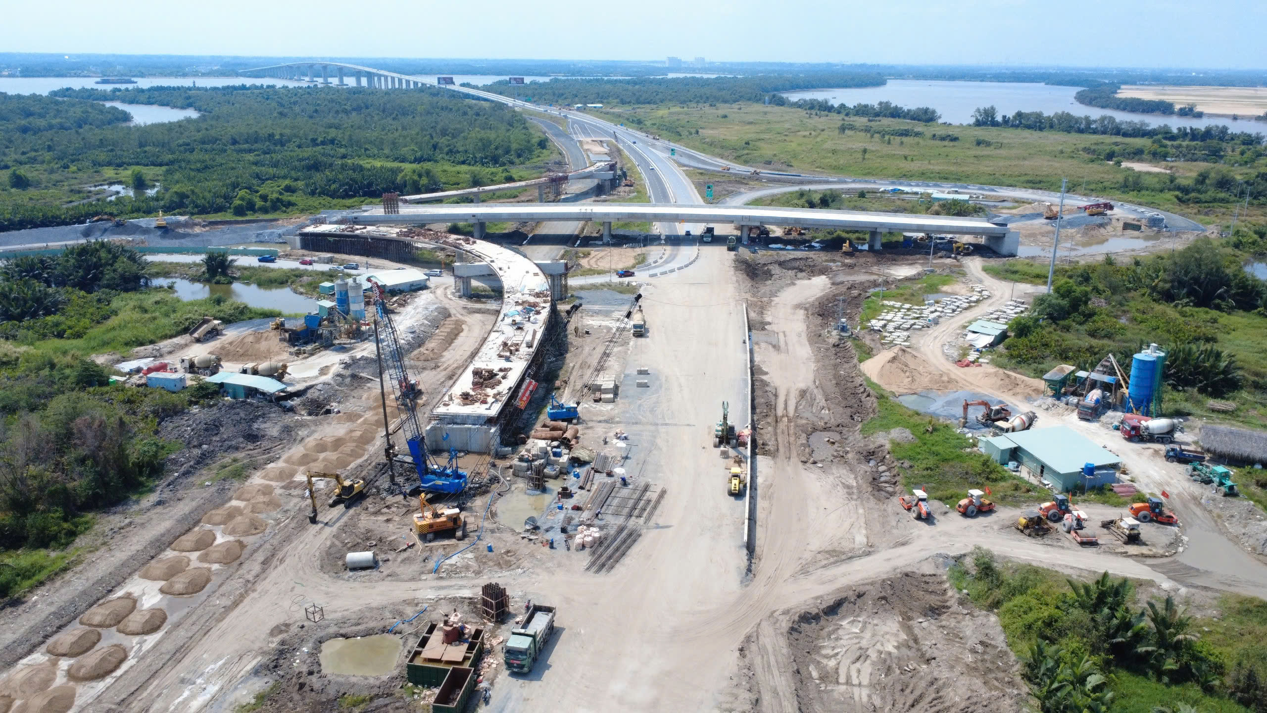 To&agrave;n cảnh c&ocirc;ng trường V&agrave;nh đai 3 TPHCM qua B&igrave;nh Dương năm 2026 - Ảnh 12.