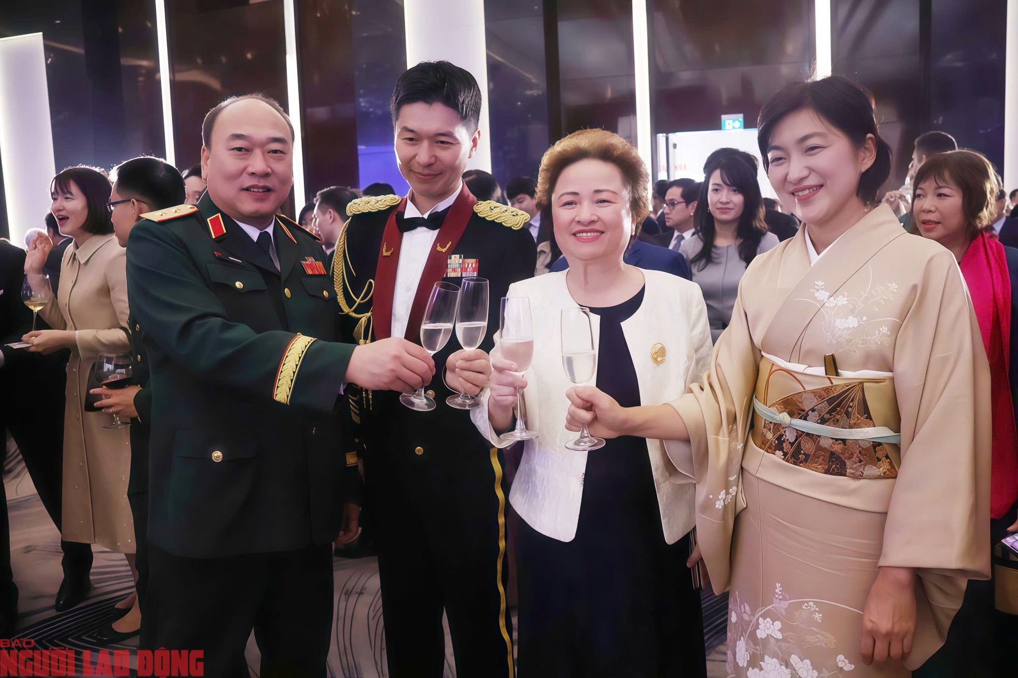 Lễ kỷ niệm 66 năm Ng&agrave;y sinh Nhật ho&agrave;ng: Thắt chặt quan hệ Việt - Nhật - Ảnh 12.