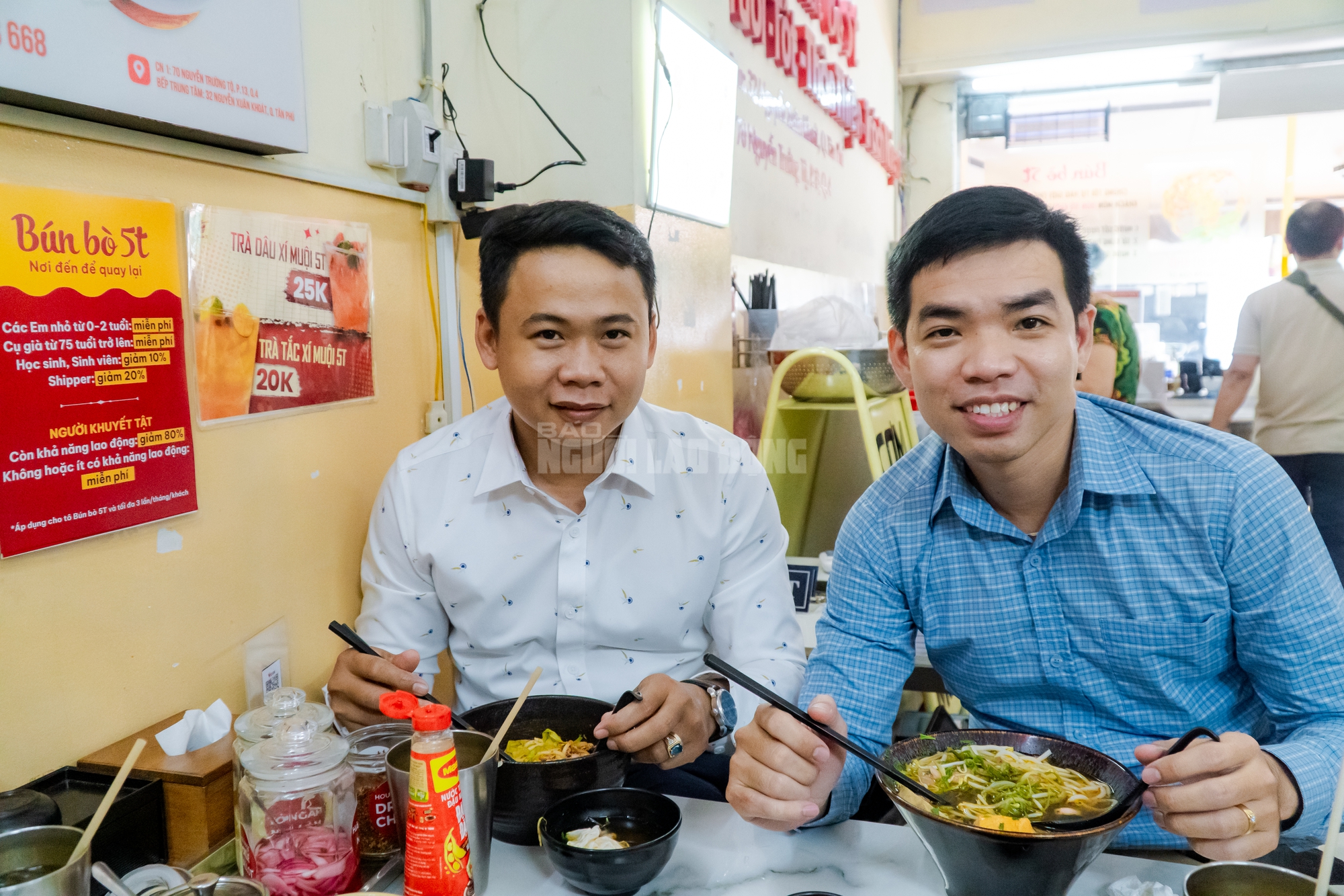 VIDEO: Quán bún bò miễn phí tô lớn 60.000 đồng tại TPHCM - Ảnh 6.