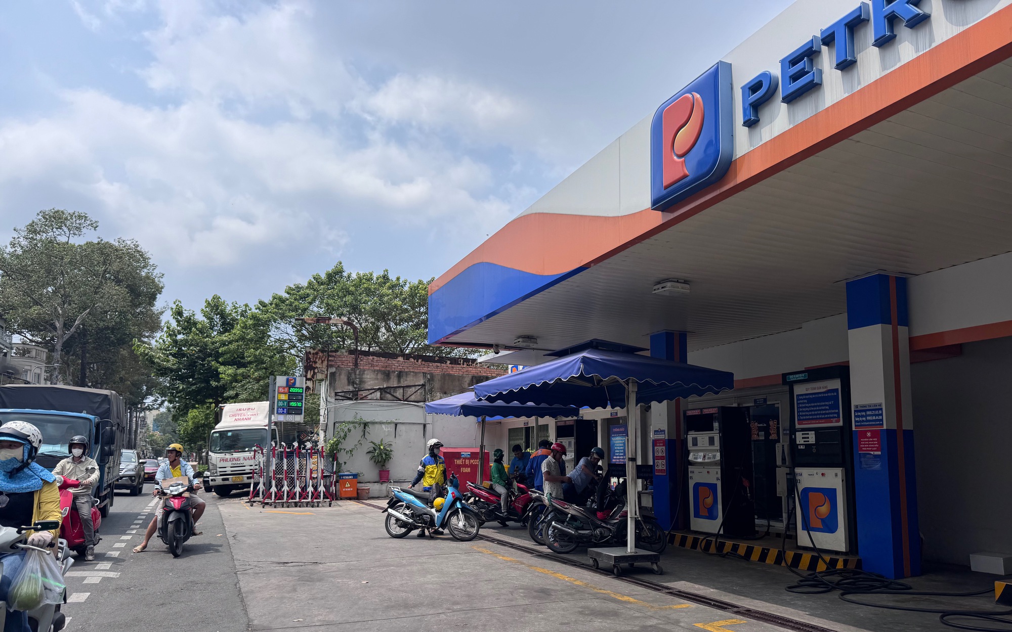 Thủ tướng lập Tổ c&ocirc;ng t&aacute;c bảo đảm an ninh năng lượng - Ảnh 2.