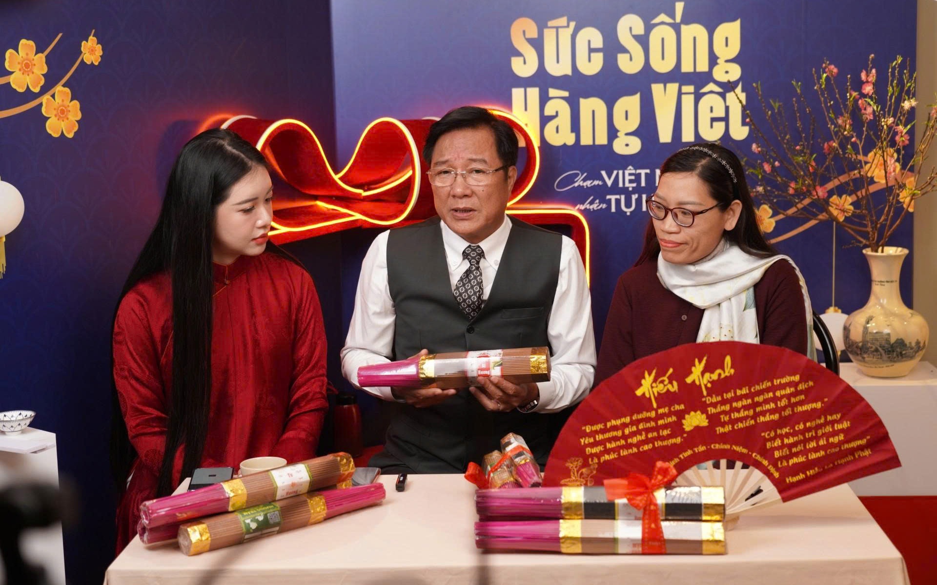 H&agrave;nh tr&igrave;nh đưa h&agrave;ng Việt chinh phục thế giới - Ảnh 2.