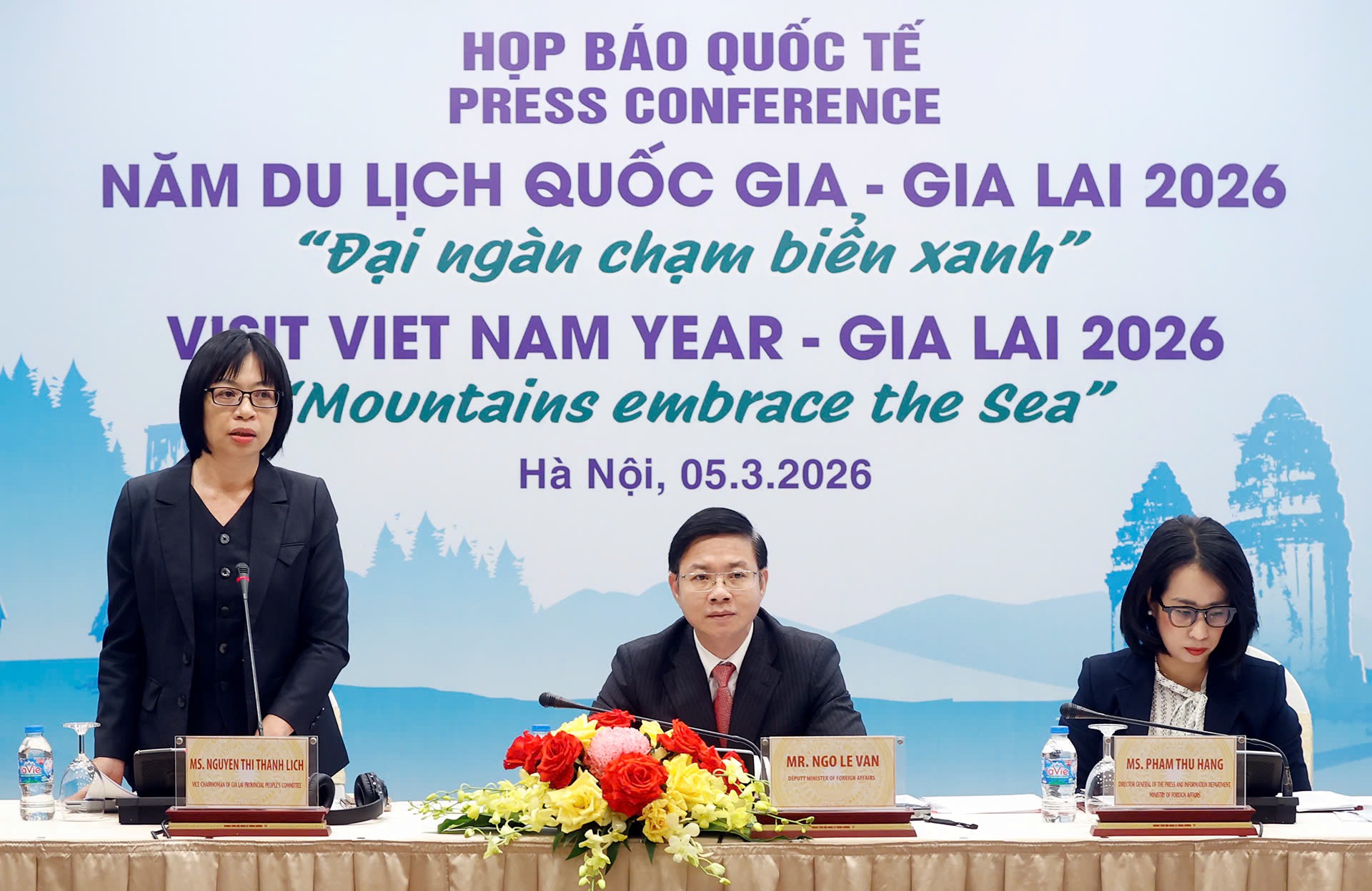 Gia Lai họp báo quốc tế về Năm Du lịch quốc gia 2026 “Đại ngàn chạm biển xanh” - Ảnh 2.
