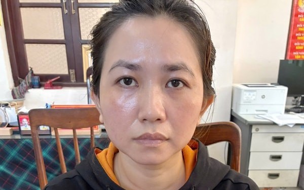 Gia Lai: Bắt giữ đối tượng đột nhập trụ sở khu phố trộm 6 bộ cửa nh&ocirc;m k&iacute;nh - Ảnh 2.