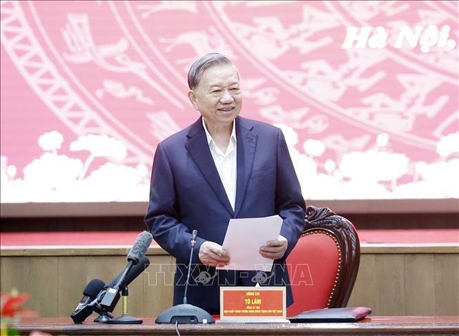 Tổng Bí thư Tô Lâm công bố quyết định kiểm tra Ban Thường vụ Thành ủy Hà Nội 2026 - Ảnh 1.
