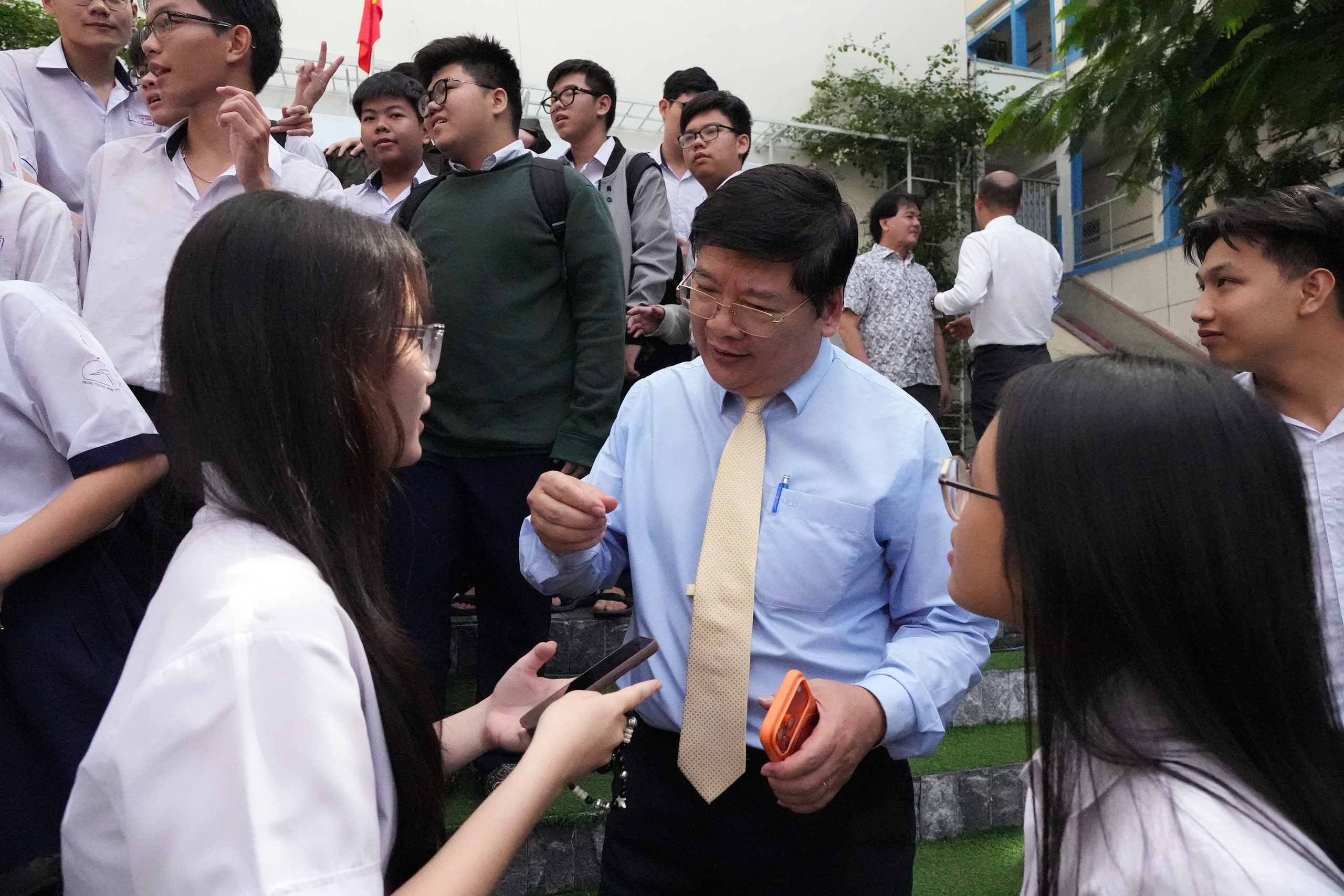 Hỏi nhiều, hiểu kỹ để kh&ocirc;ng c&oacute; "gi&aacute; như"  - Ảnh 3.