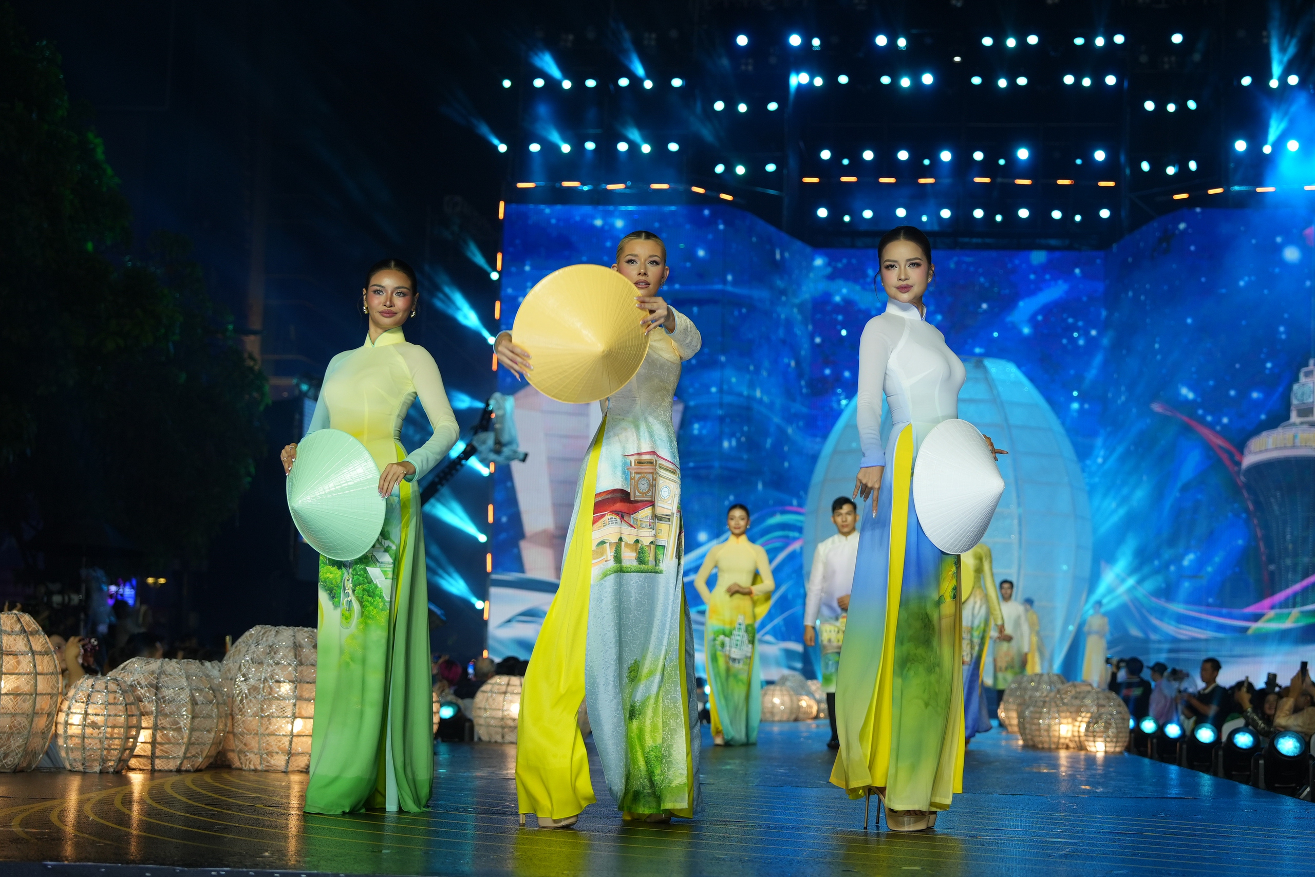 Lễ hội &Aacute;o d&agrave;i TPHCM 2026: Sự kiện văn h&oacute;a v&agrave; du lịch đặc sắc - Ảnh 7.